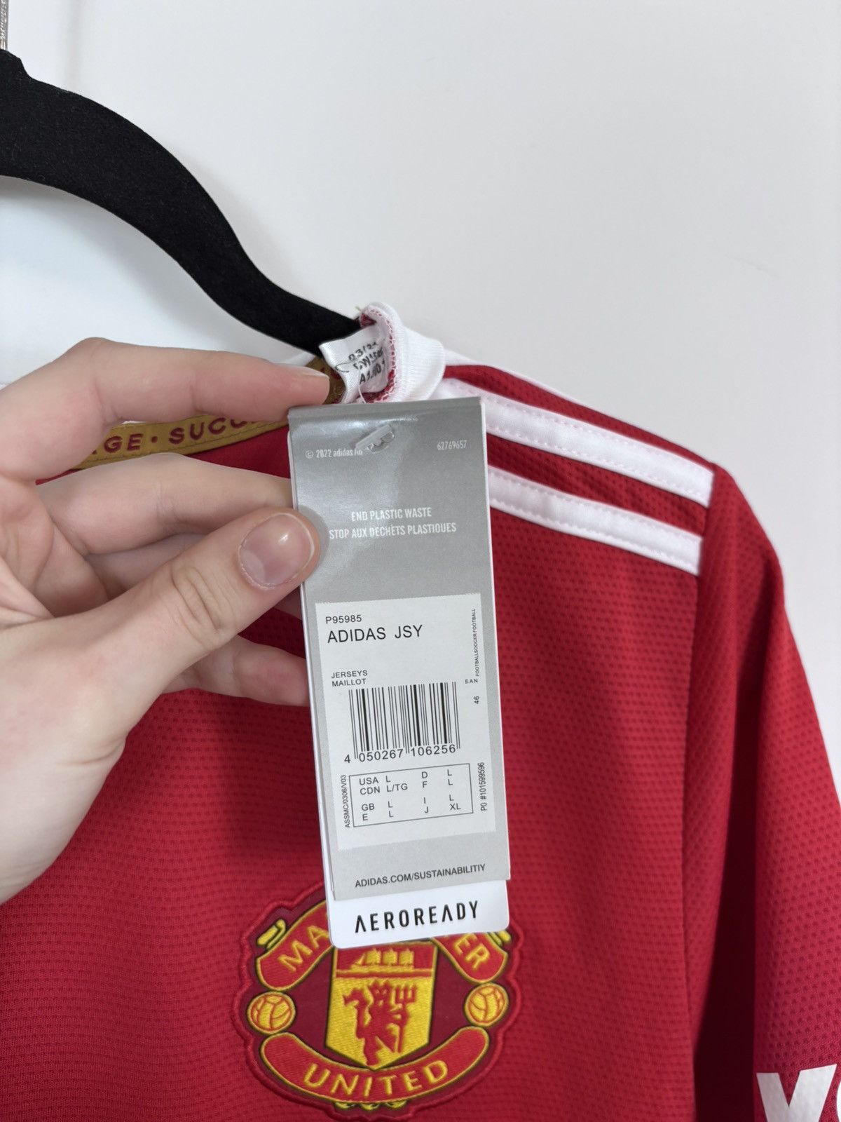 Adidas Adidas Manchester United NWT 2021/22 Toone #7 Soccer Jersey Size US L / EU 52-54 / 3 - 18 Thumbnail
