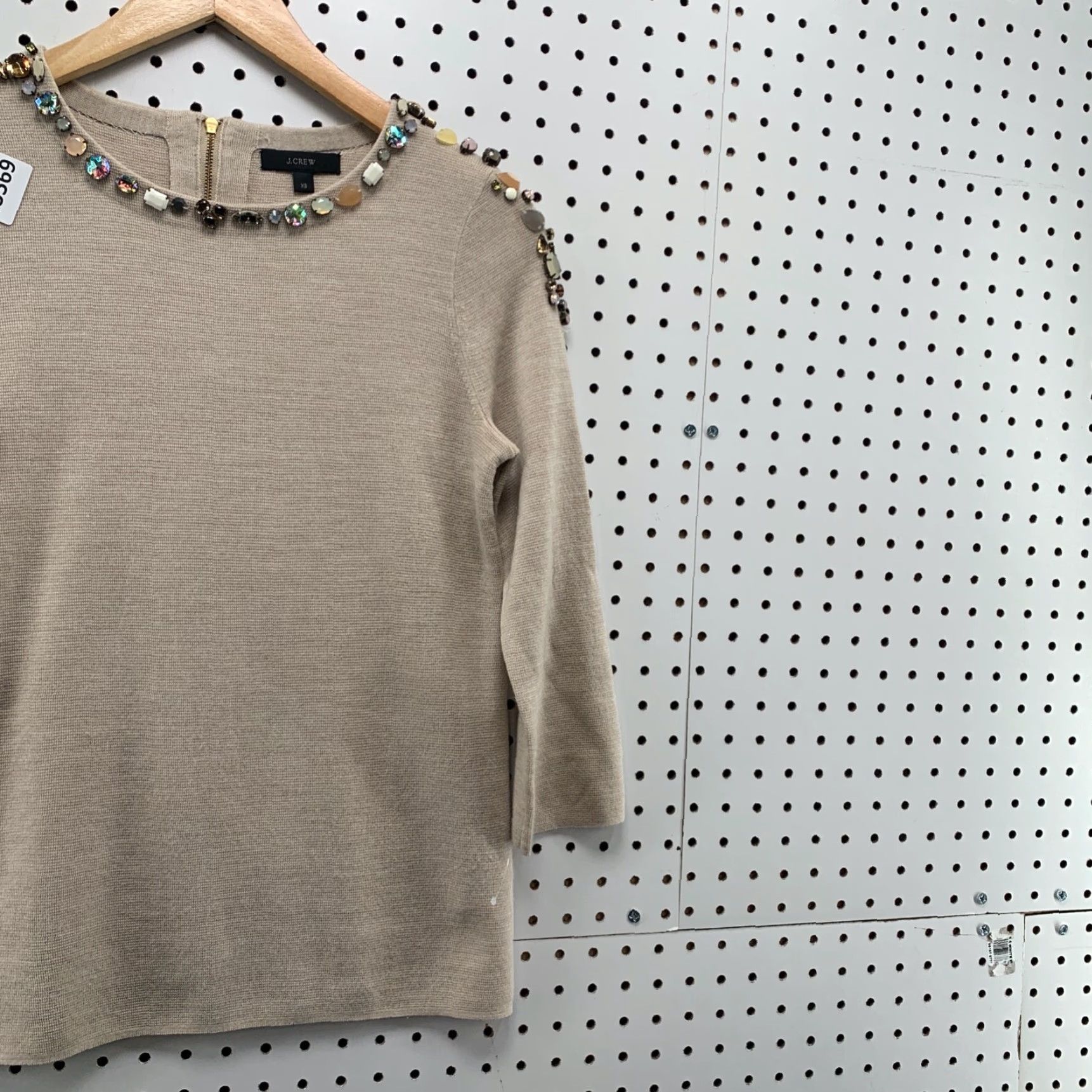 J.Crew J.CREW KNIT RHINESTONE EMBELLESHED SWEATER XS 3/4 Sleeve Beige Women Knit Rhinestone Embellished Sweater XS Beige Size XS / US 0-2 / IT 36-38 - 4 Thumbnail