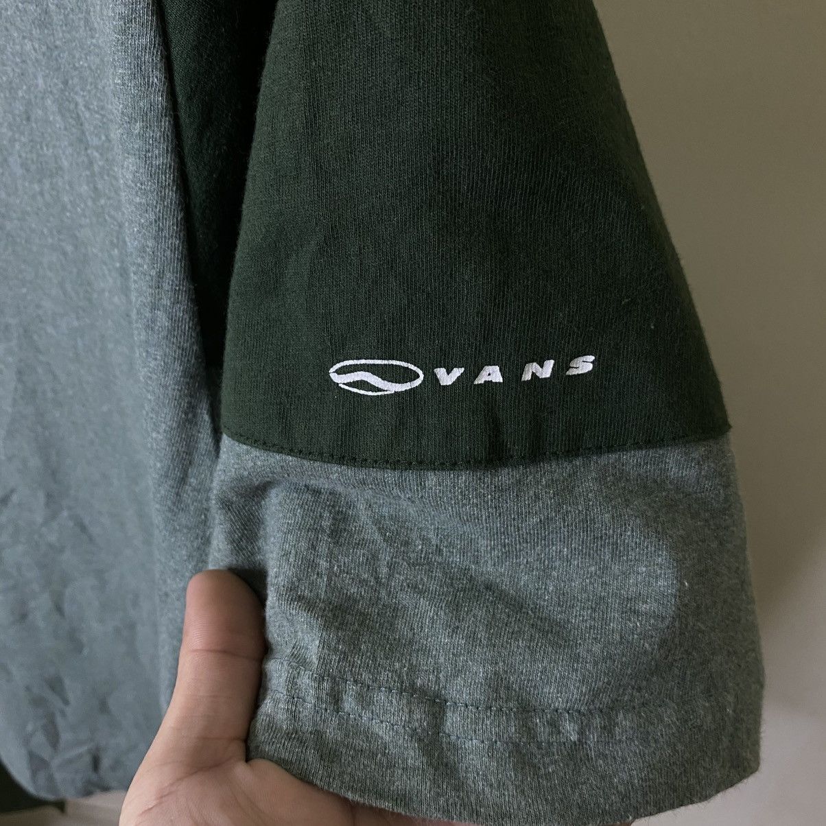 Vans Vintage 2000s Vans Skateboard Simple Skater T Shirt Size US M / EU 48-50 / 2 - 3 Thumbnail