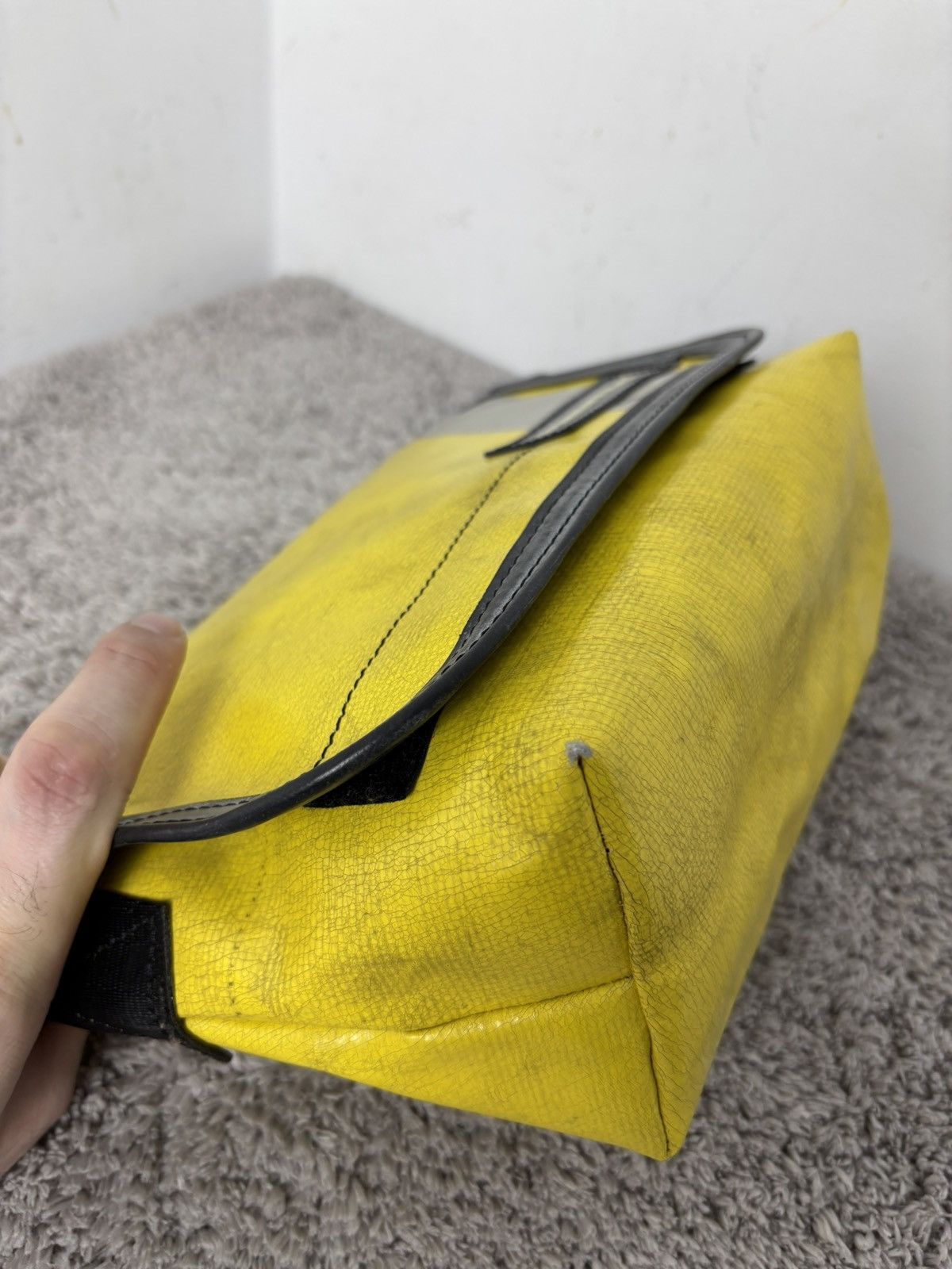 Freitag × Japanese Brand Freitag Recycled Messenger Crossbody Bag Size ONE SIZE - 10 Thumbnail