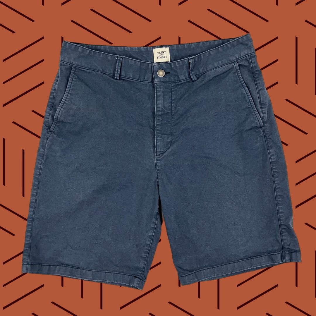 Vintage Flint & Tinder Khaki Shorts Mens Size 34 Regular Blue Washed 9" Inseam Casual Workwear Chino Pocket Logo Breathable Easy Care 365 Everyday Hike Size US 34 / EU 50 - 1 Thumbnail