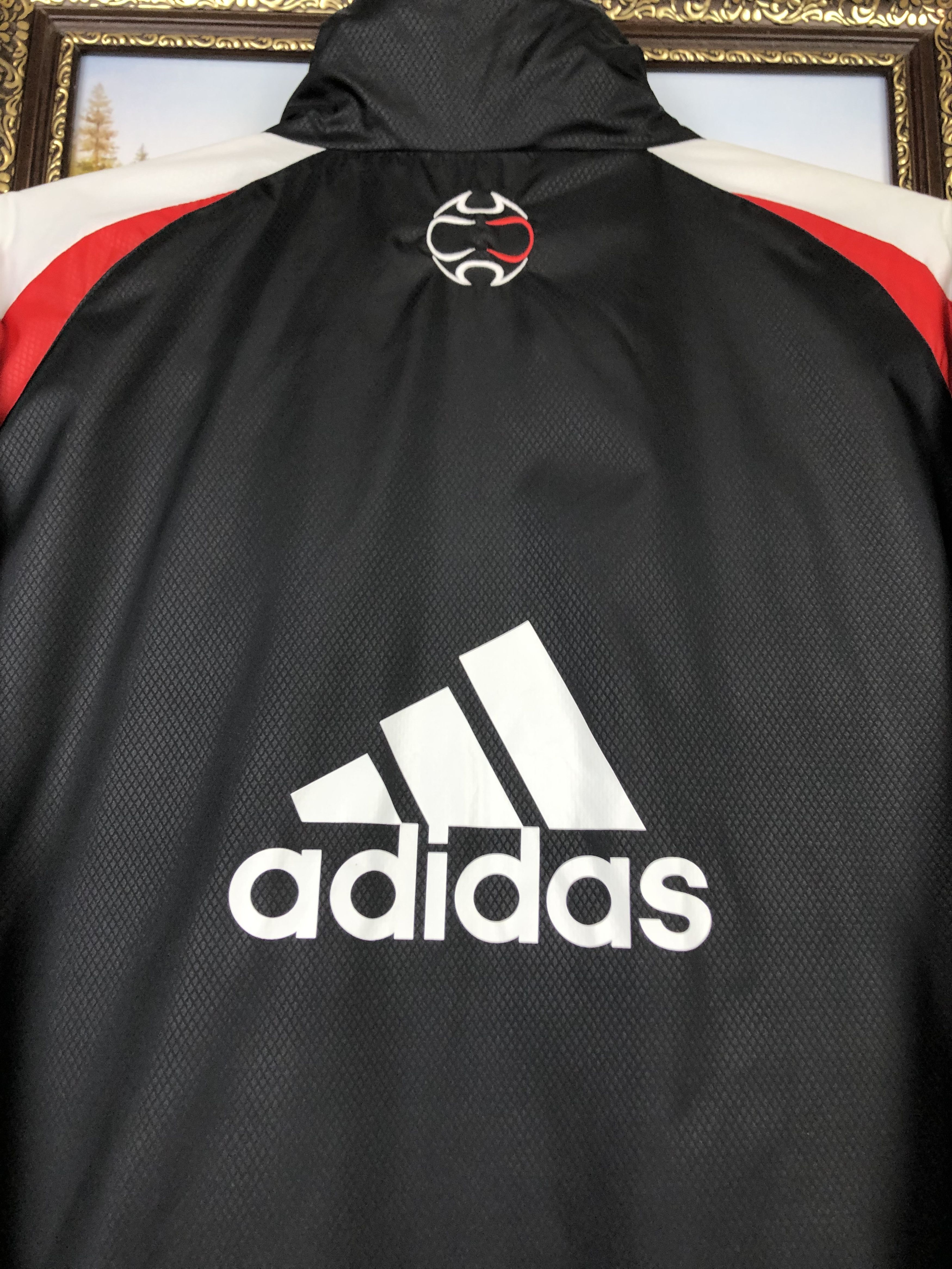 Adidas Vintage Adidas Liverpool Football Jacket Soccer Bomber New Size US L / EU 52-54 / 3 - 12 Thumbnail