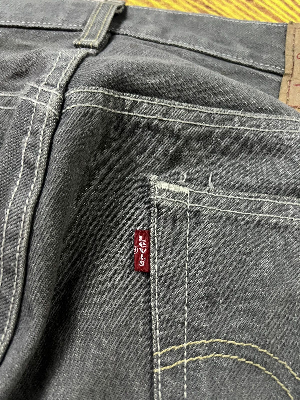 Levi's × Levi's Vintage Clothing VINTAGE LEVIS 501 DISTRESSED JEANS Size US 34 / EU 50 - 5 Thumbnail