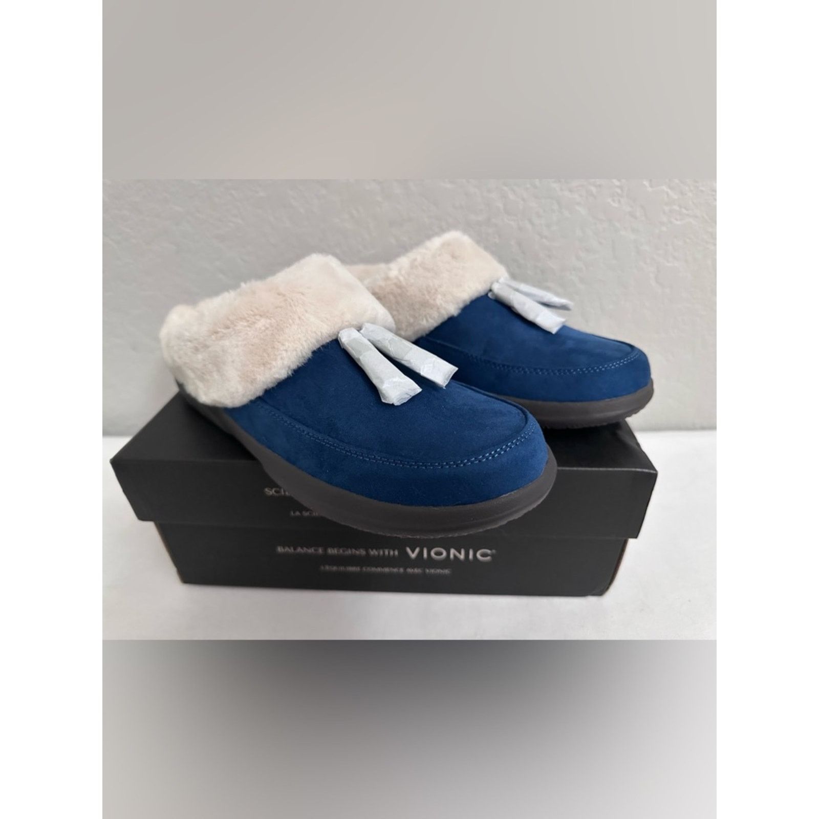 Vionic Vionic Perrin Slip-On Cozy Slipper Womens 8.5M Dark Blue Size US 8.5 / IT 38.5 - 1 Thumbnail
