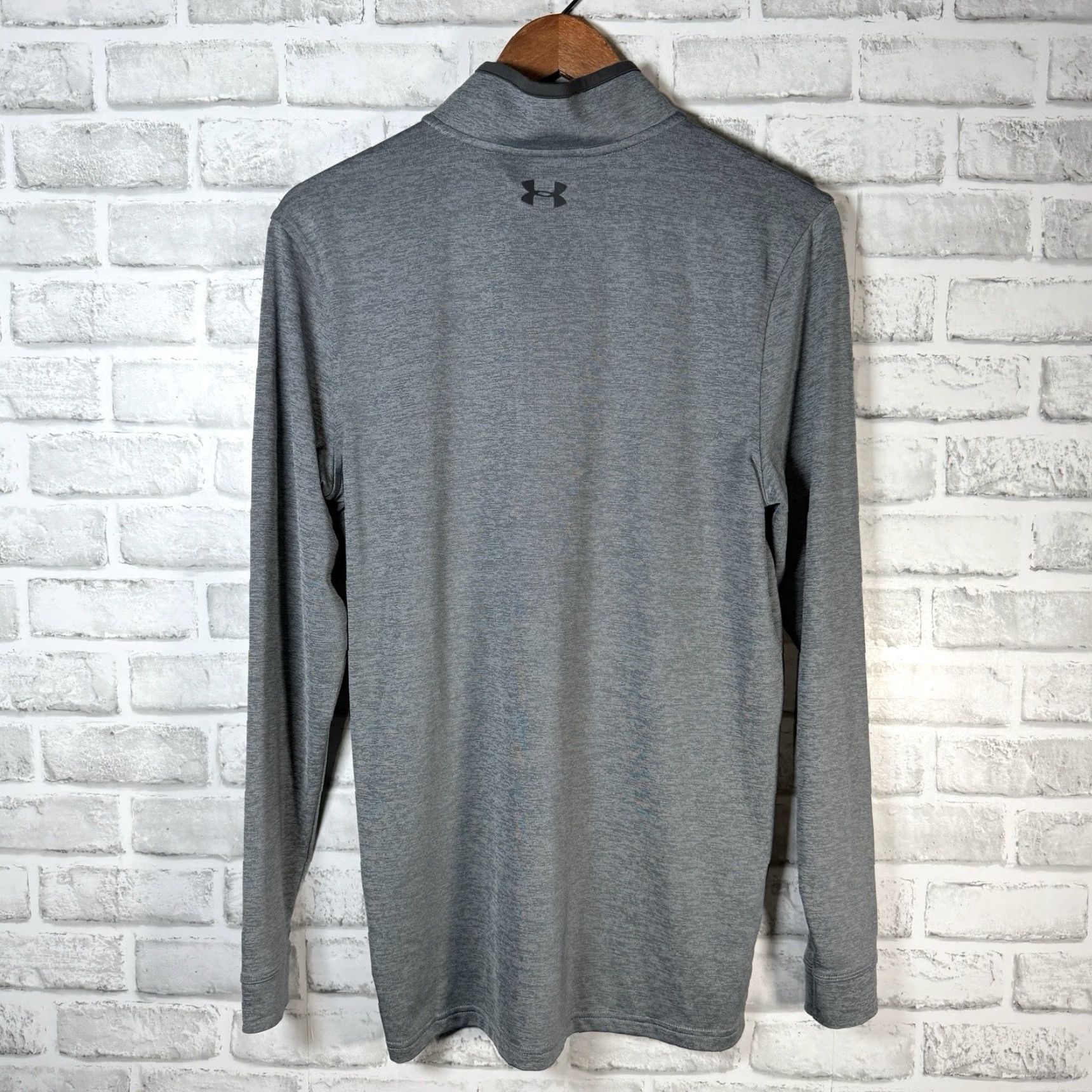 Under Armour Under Armour Golf Gray HeatGear Half Zip Pullover Mens Size S Activewear Size US S / EU 44-46 / 1 - 5 Thumbnail