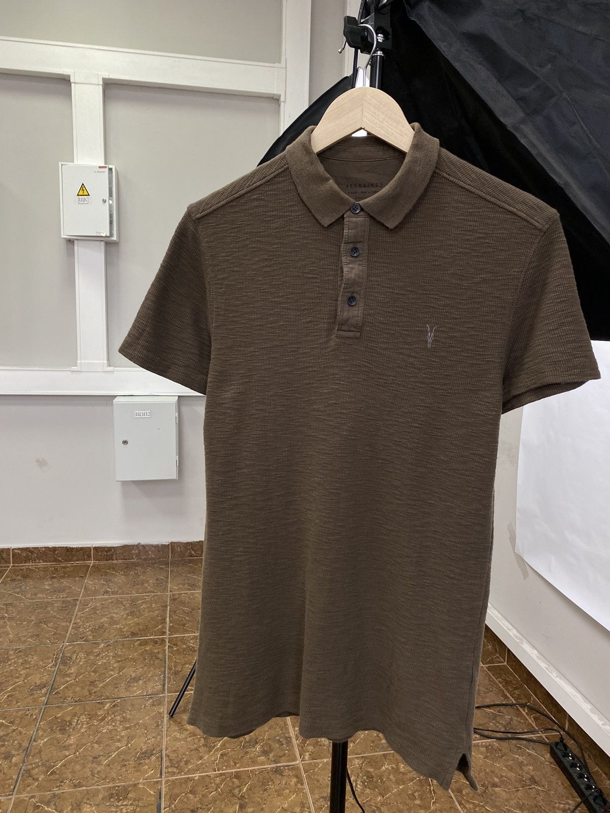 Allsaints 🇯🇵 Rare Allsaints Brown Japan Style Polo T-Shirt Retro Hype Size US S / EU 44-46 / 1 - 1 Thumbnail