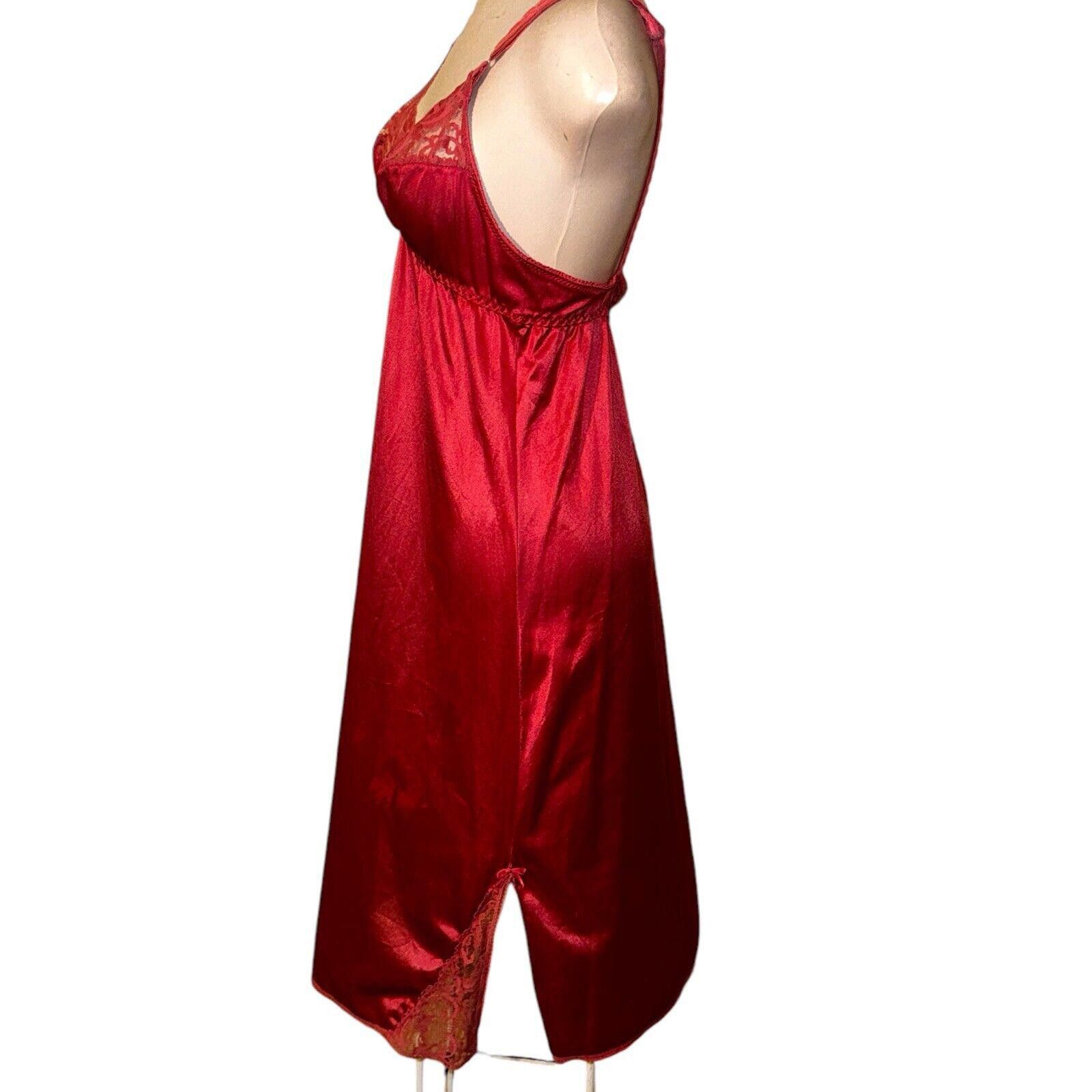 Designer Vintage Pink Salmon Lacy Nylon Slip Nightgown By JCP Sz M Size ONE SIZE - 5 Thumbnail