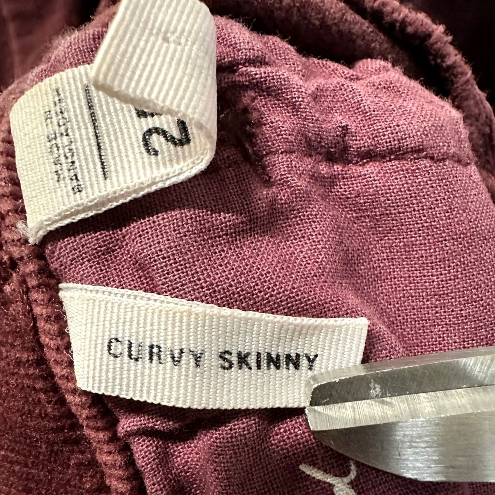 Loft LOFT Ann Taylor Pants Womens Burgundy Curvy Skinny Corduroy 5 Pockets EUC Size 42" / US 20 - 5 Thumbnail