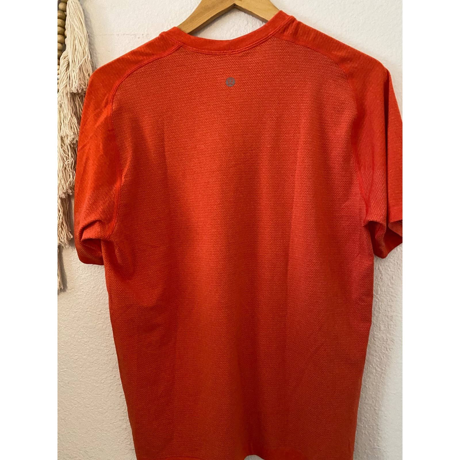 Lululemon Men’s Lululemon top Size US M / EU 48-50 / 2 - 4 Thumbnail