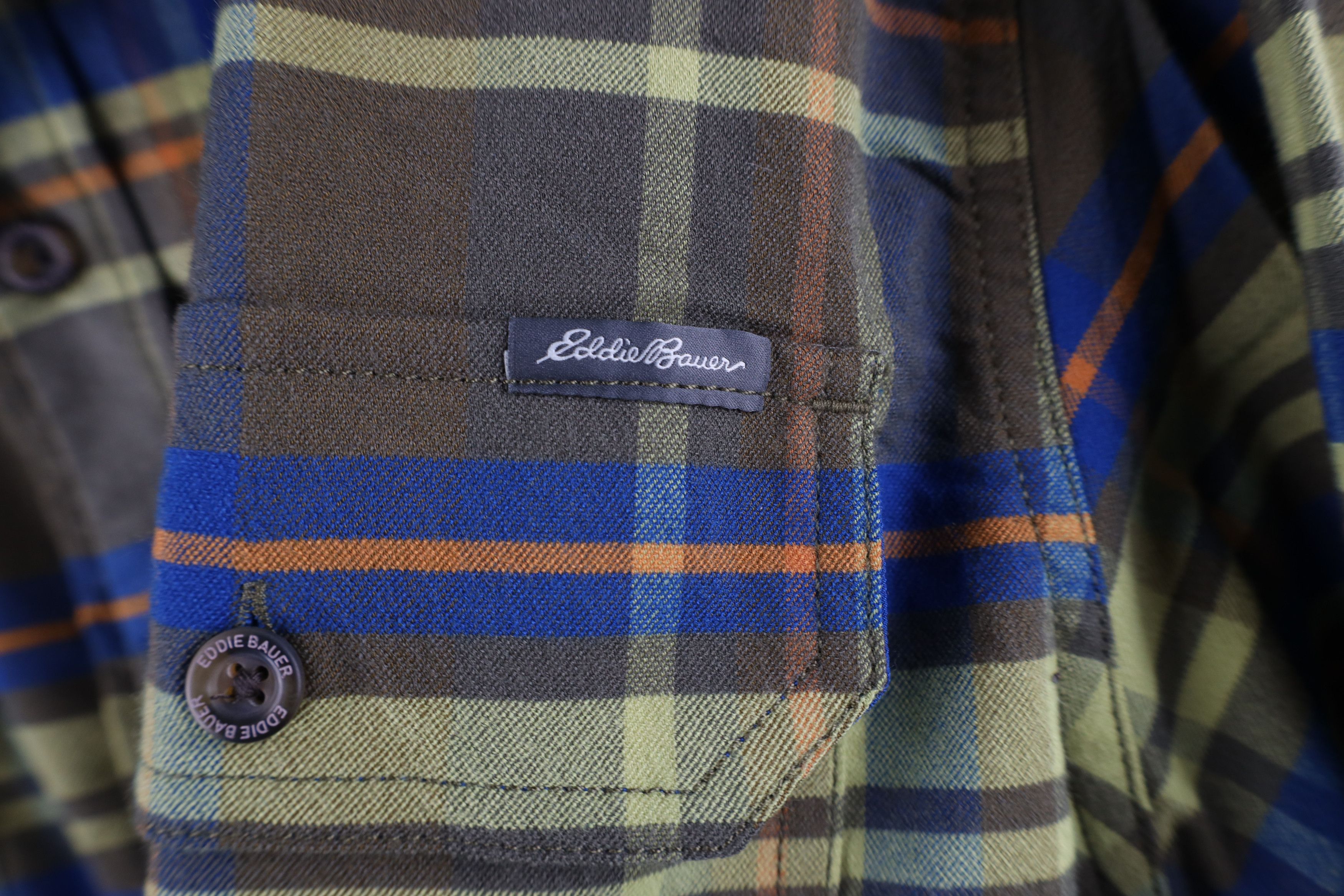 Eddie Bauer New Eddie Bauer Fit Flannel Collared Button Shirt Plaid Size US XL / EU 56 / 4 - 4 Thumbnail