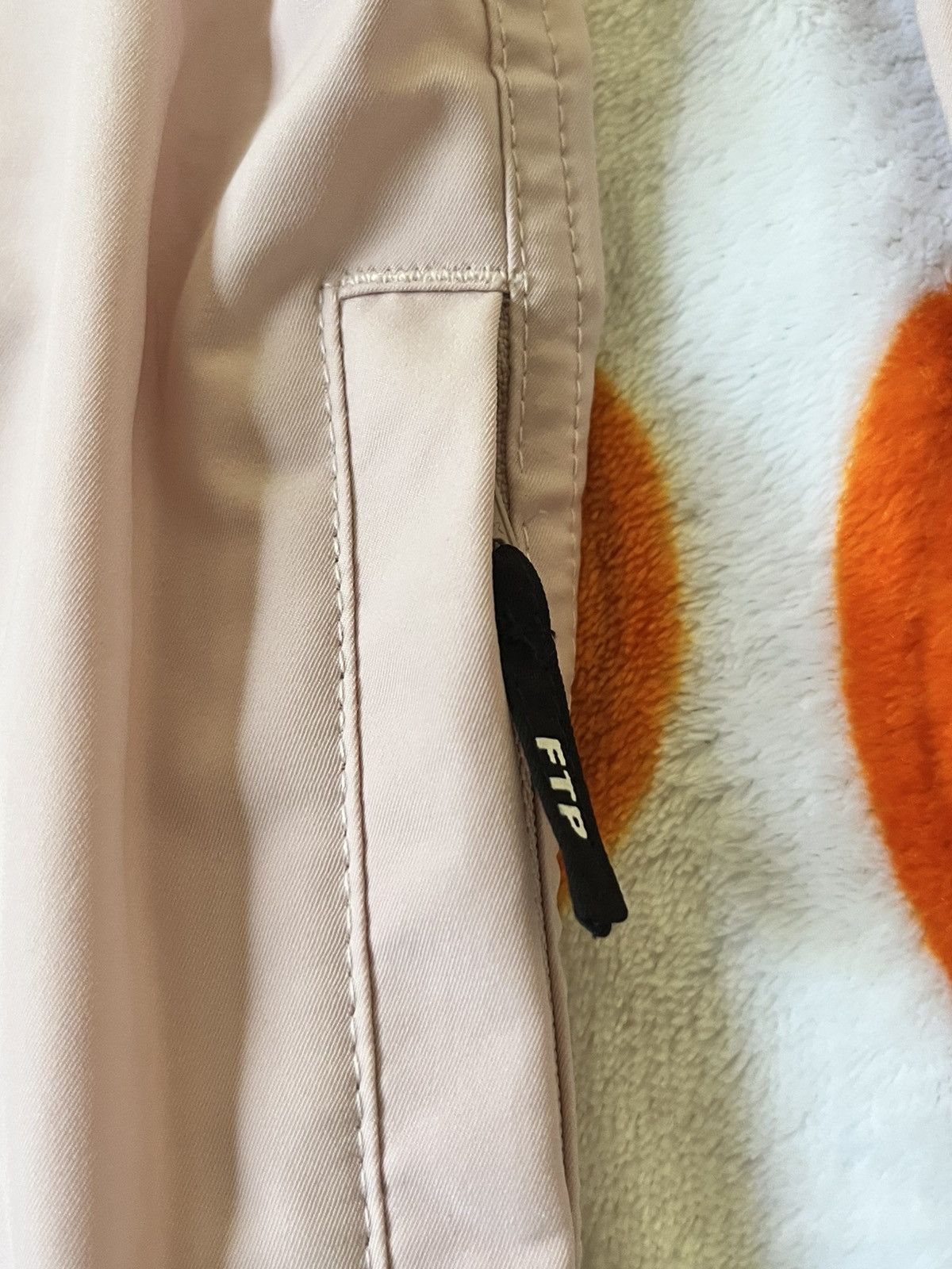 Fuck The Population FTP VERTICAL LOGO ANORAK(DUSTY PINK) Size US L / EU 52-54 / 3 - 4 Thumbnail
