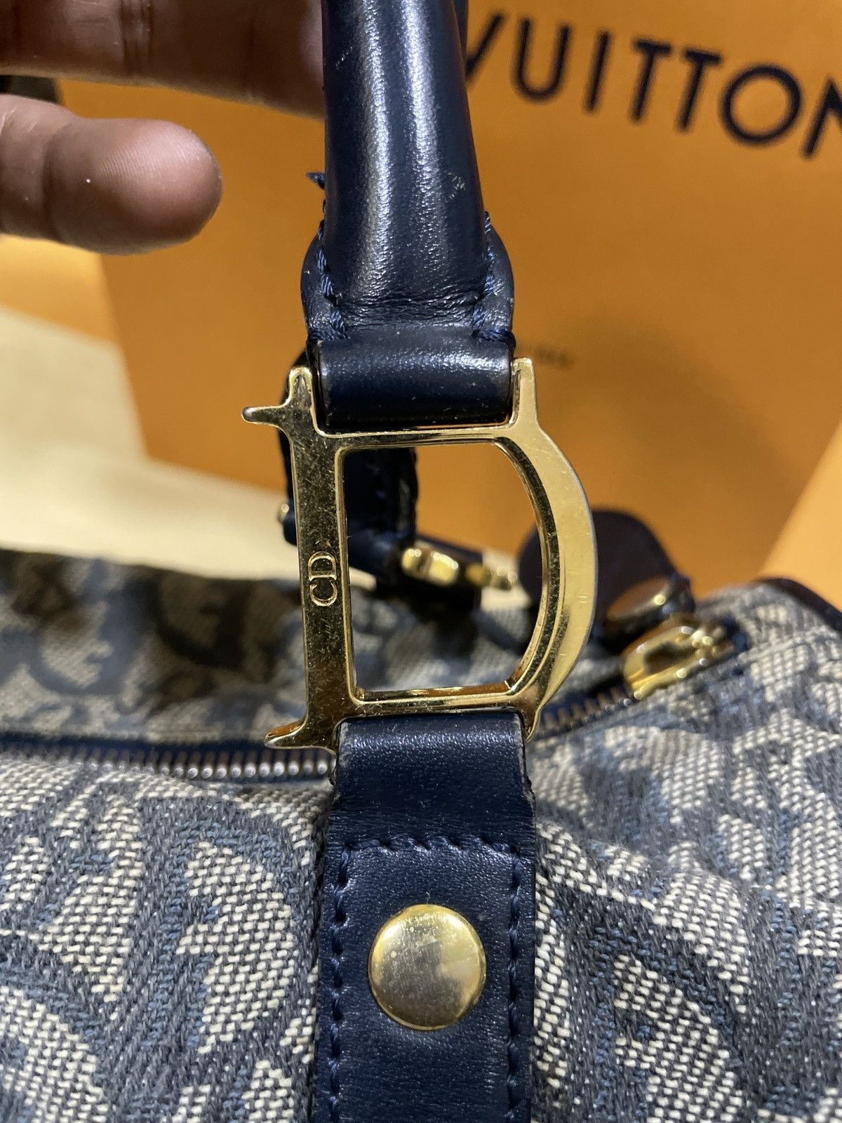 Dior AUTHENTIC CRISTIAN DIOR CANVAS BOSTON 25 HANDBAG VINTAGE Size ONE SIZE - 21 Thumbnail