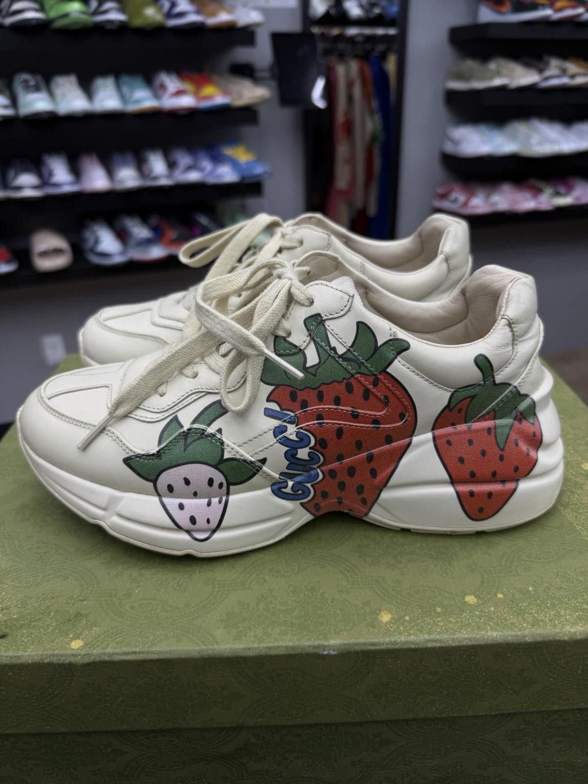 Gucci Authenthic- Gucci Rhyton Chunky Sneakers Women's 38G/8US Size US 8 / IT 38 - 5 Thumbnail