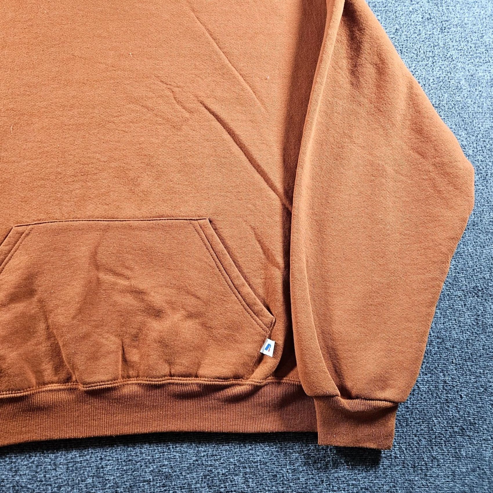 Russell Athletic Russell Athletic Hoodie Mens 2XL Orange Solid Fleece Pullover Kangaroo Pocket Logo Crew Neck Long Sleeve Knit Size US XXL / EU 58 / 5 - 2 Thumbnail