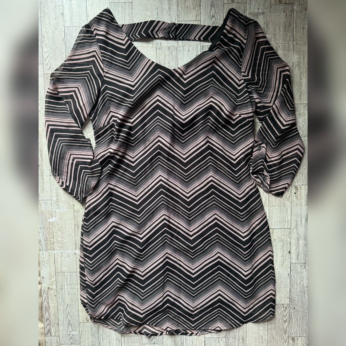 Nordstrom Retro, Lily Rose, Black and Pink, Chevron, Shift Dress Size S / US 4 / IT 40 - 9 Thumbnail