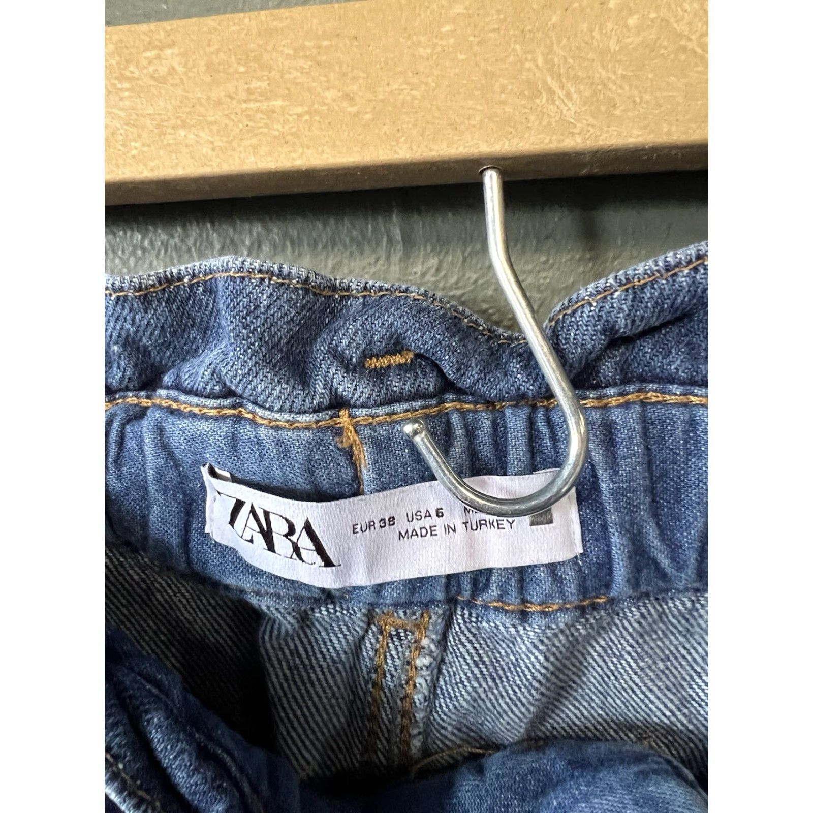 Zara Zara Womens Blue Baggy Tapered Denim Jeans Size 6 Stretch Fit Womens Jeans Blue Denim Tapered Baggy Stretch Zara 6 Women Size 28" / US 6 / IT 42 - 3 Thumbnail