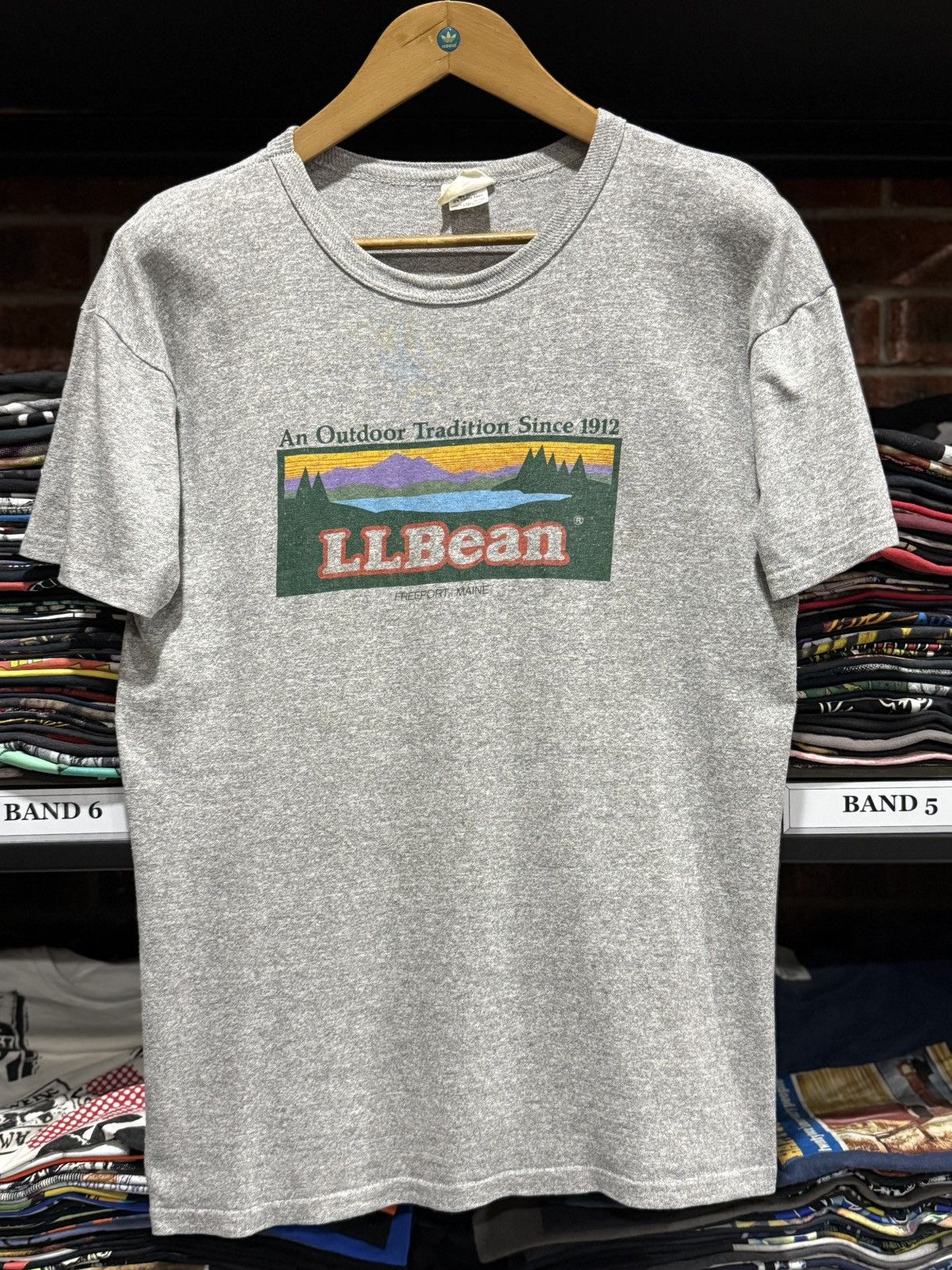 L.L. Bean × Vintage Vintage 70s L.L Bean Freeport Maine Rayon Tee Size US M / EU 48-50 / 2 - 1 Thumbnail