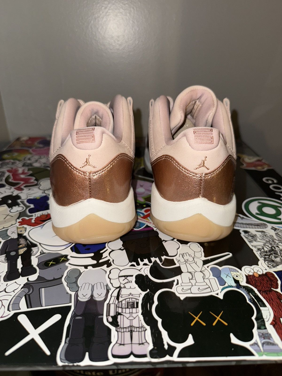 Jordan Brand Jordan 11 Low Rose Gold Size US 7.5 / IT 37.5 - 5 Thumbnail