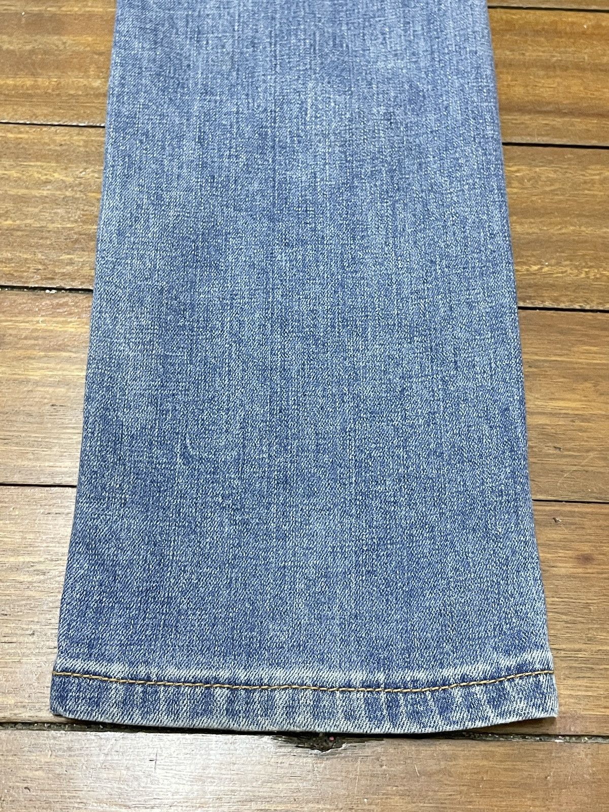 Giorgio Armani Rare Design Vintage Brand Giorgio Armani Ripped Jeans 2000s Size US 29 - 8 Thumbnail