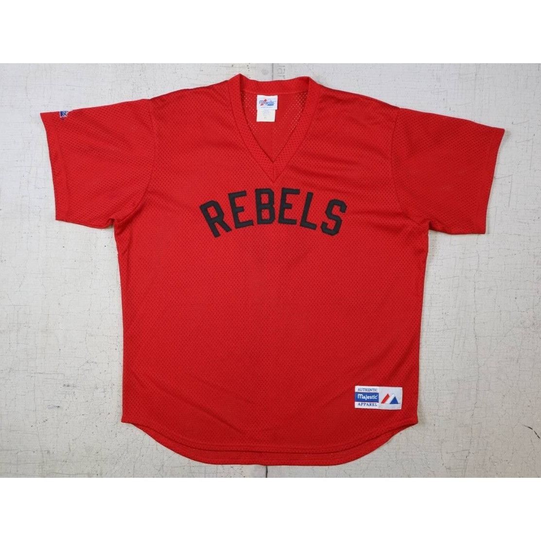 Majestic Vintage Rebels Ole Miss Majestic Red Jersey V Neck USA Made Size US XL / EU 56 / 4 - 1 Thumbnail