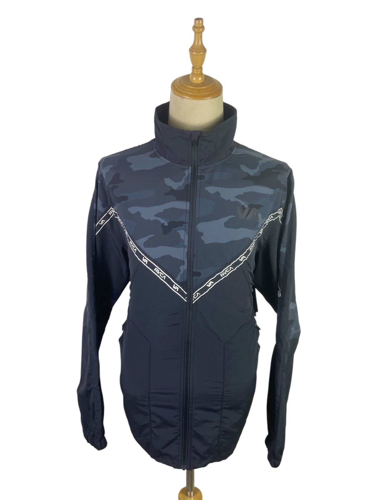 RVCA RVCA Light Jacket New With Tag Size US XL / EU 56 / 4 - 1 Thumbnail
