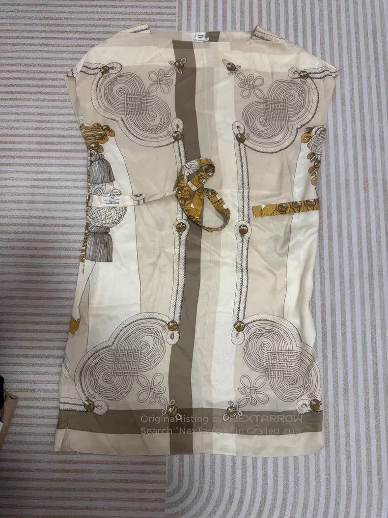 Hermes Hermes Silk Top Size XS / US 0-2 / IT 36-38 - 1 Thumbnail