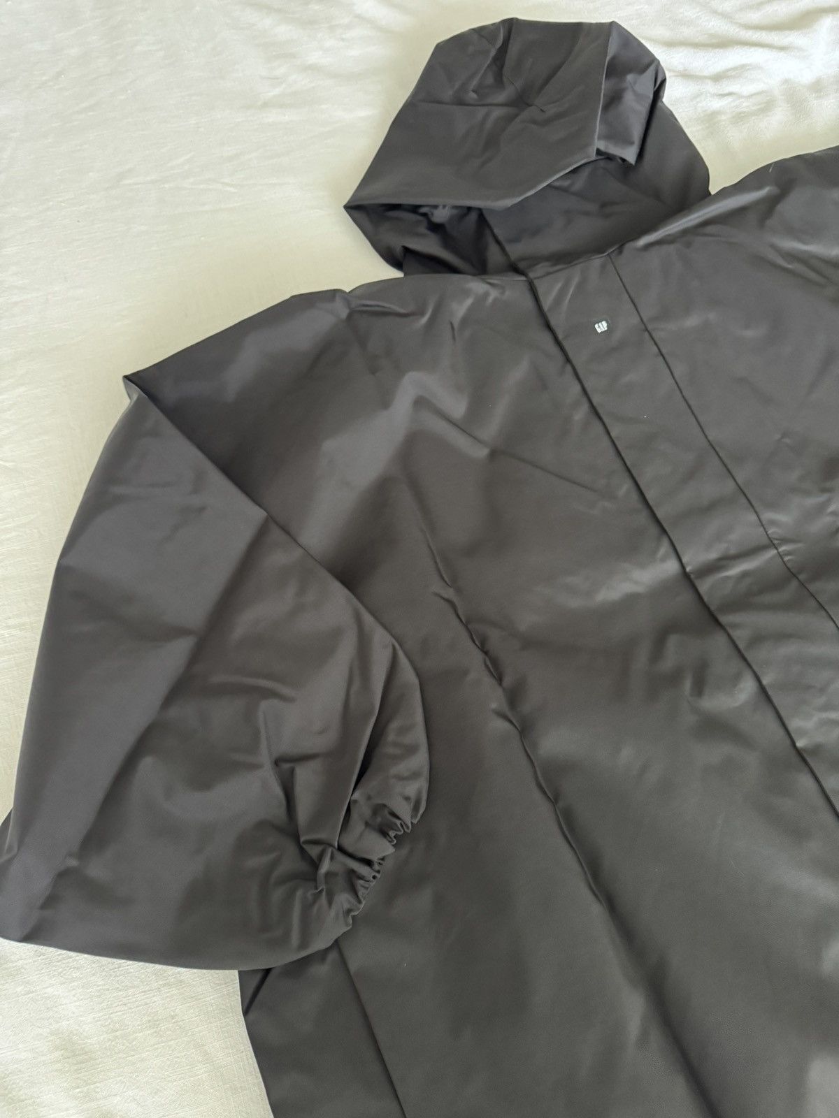 Balenciaga × Gap × Yeezy Yeezy Gap T Cut Parka Size US S / EU 44-46 / 1 - 2 Thumbnail