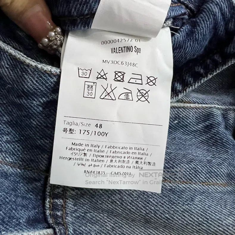 Valentino Valentino Beaded embroidered denim jacket Size M / US 6-8 / IT 42-44 - 5 Thumbnail