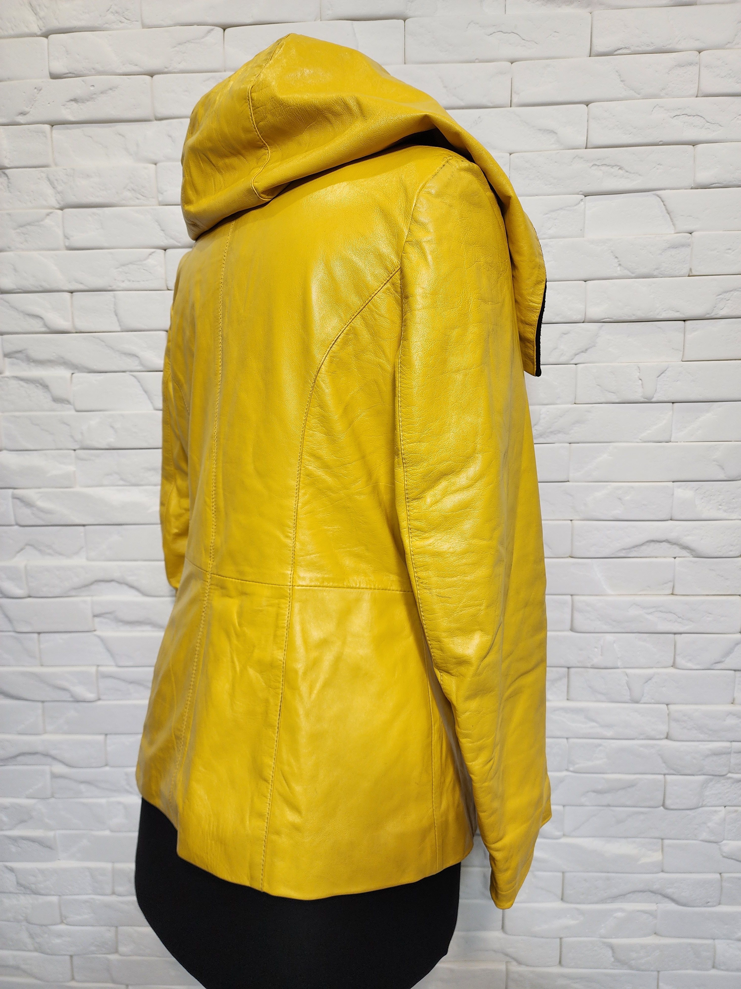 Genuine Leather Yellow Leather Hooded Jacket: Women's Sport Coat Size M / US 6-8 / IT 42-44 - 6 Thumbnail