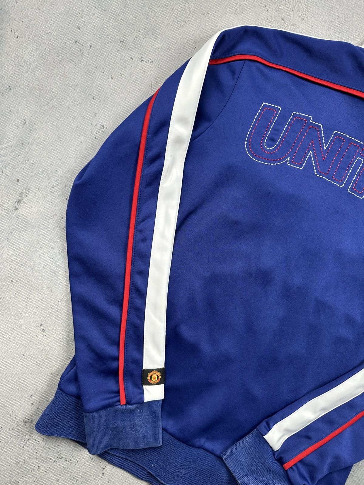 Nike Vintage Nike Manchester United Track Jacket 90s Y2K Blue M Size US M / EU 48-50 / 2 - 9 Thumbnail