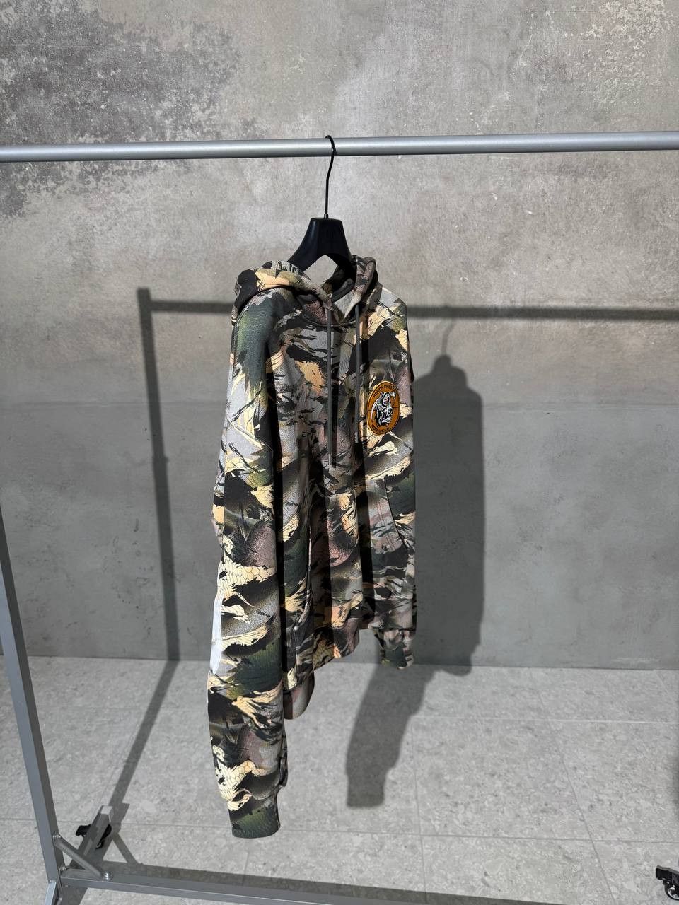 Heron Preston Heron Preston Camo Flaming Hoodie Size US L / EU 52-54 / 3 - 3 Thumbnail