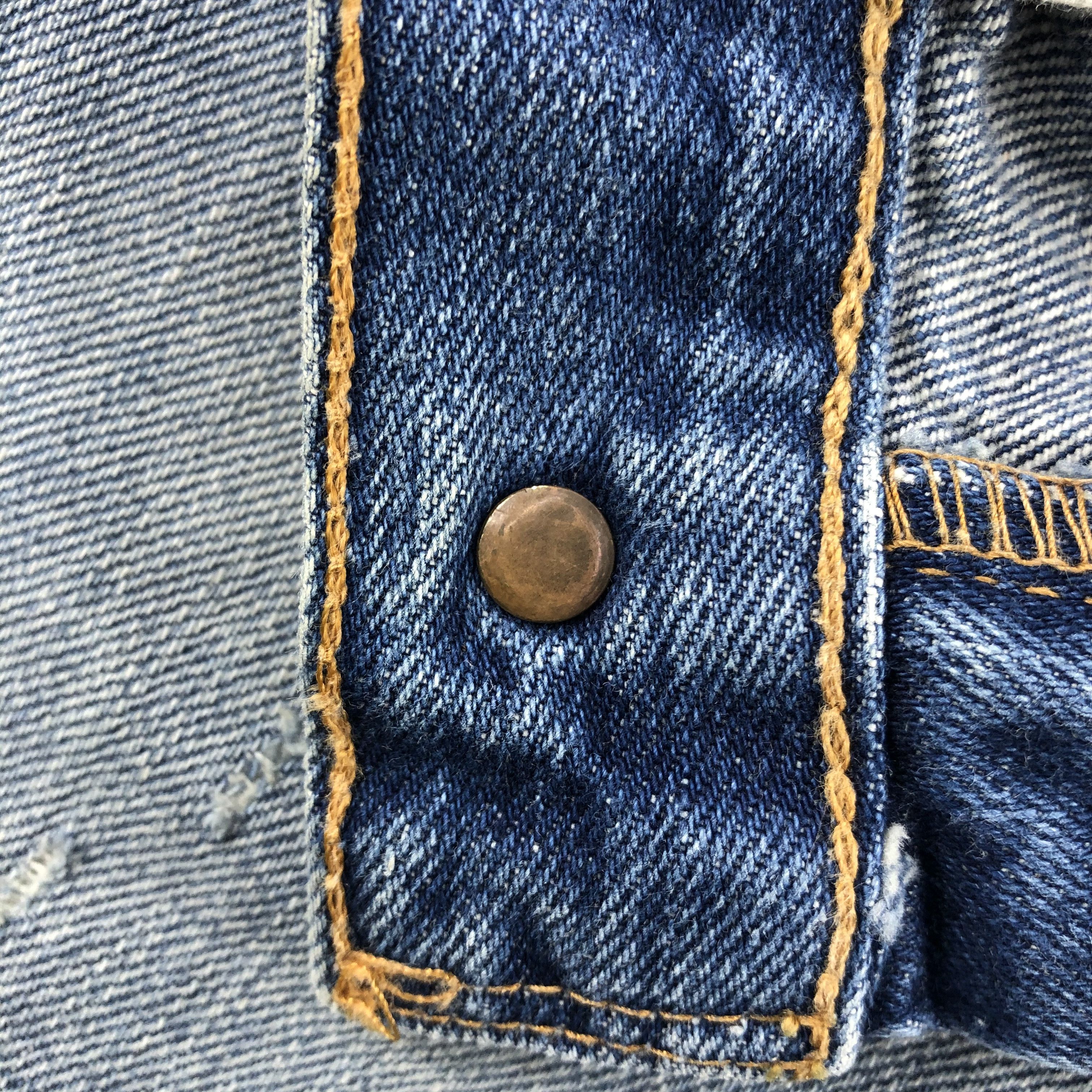 Levi's Vintage Levis 605 Jeans Orange Tab Distressed Denim KJ714 Size US 30 / EU 46 - 7 Thumbnail