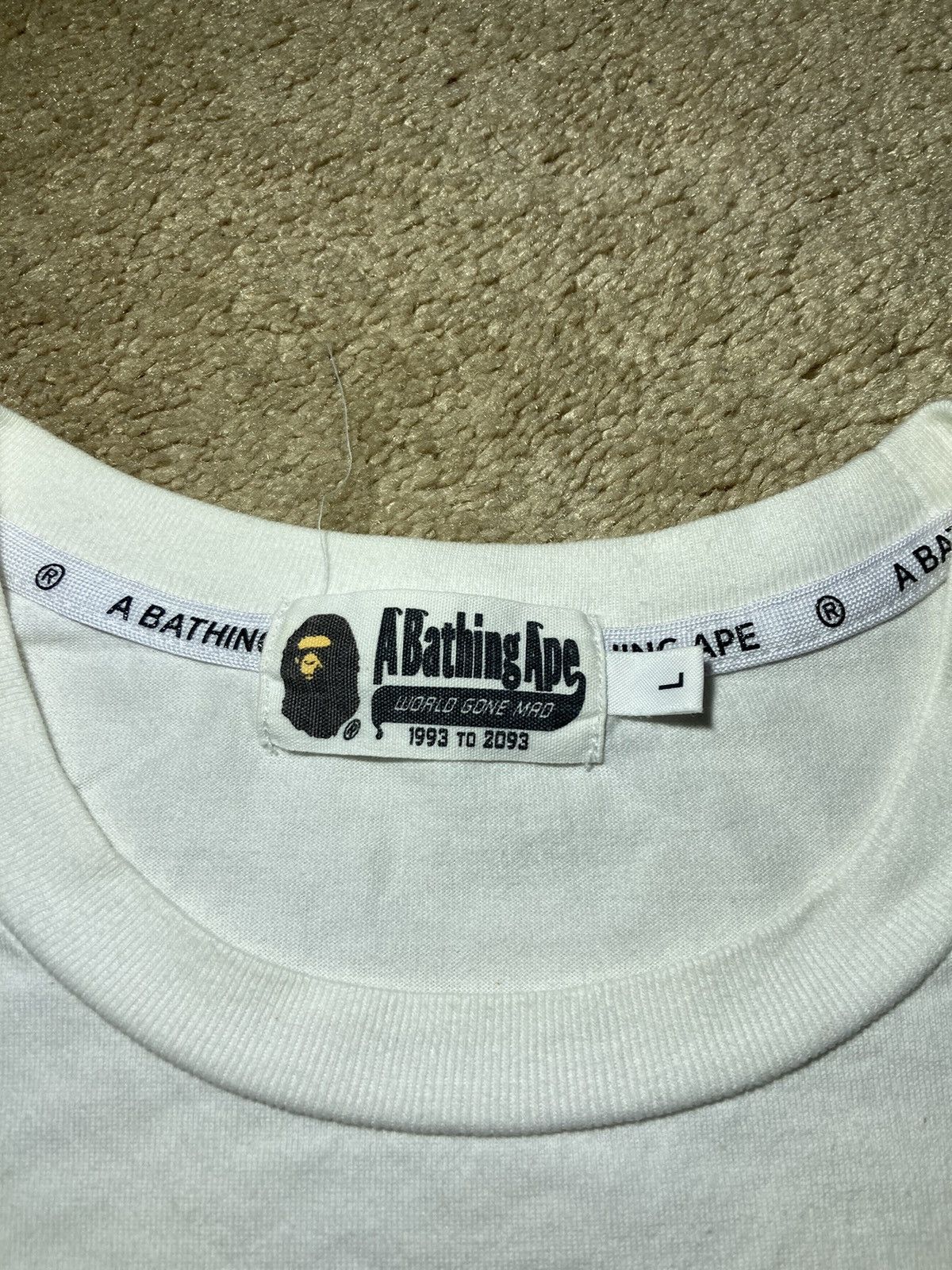 Bape 2015 Bape Split Cut Reconstructed Tee White College Logo OG Size US L / EU 52-54 / 3 - 3 Thumbnail