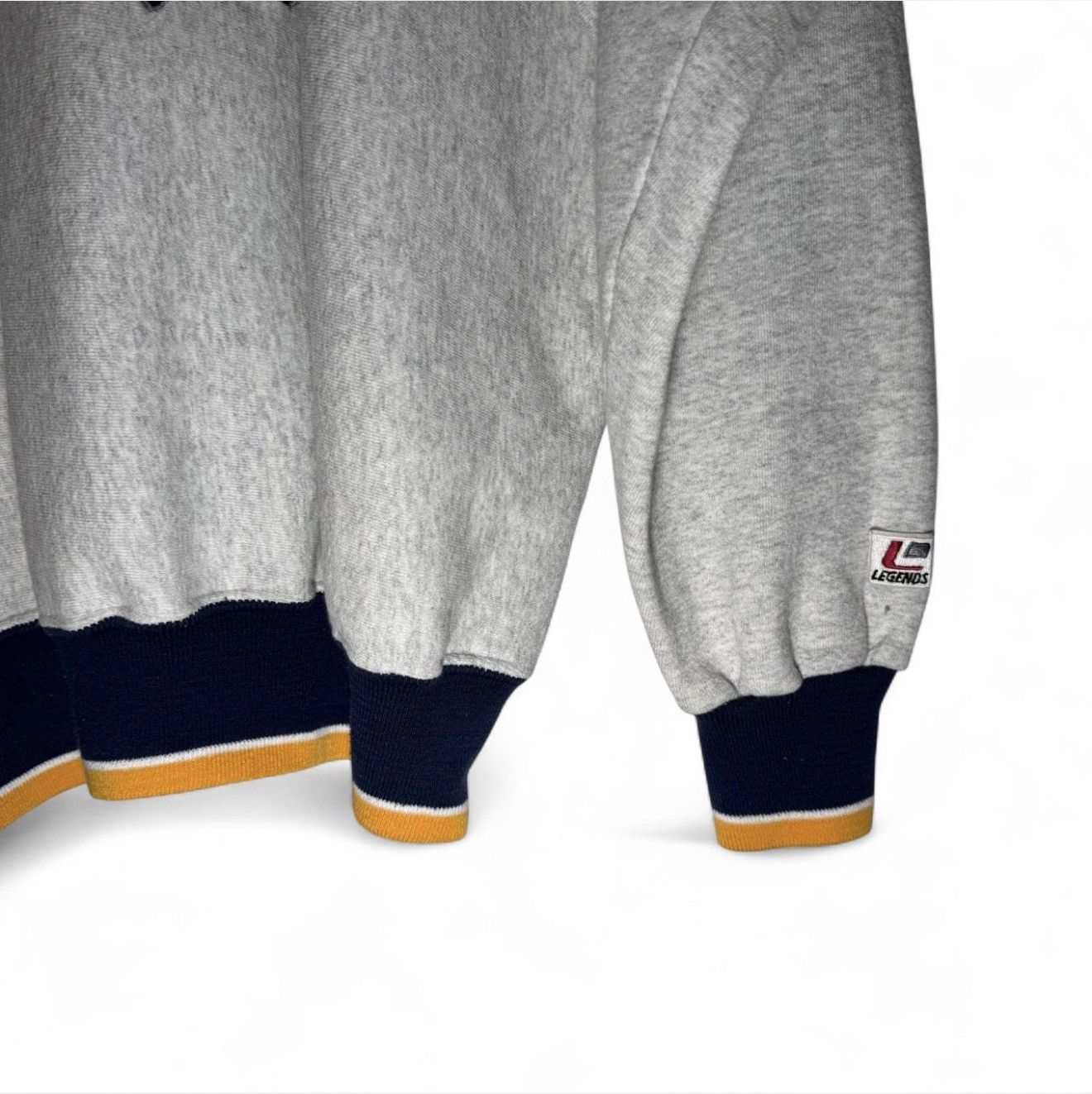 Vintage Vintage Notre Dame Spellout Crewneck Sweater Sz XL Size US XL / EU 56 / 4 - 2 Thumbnail
