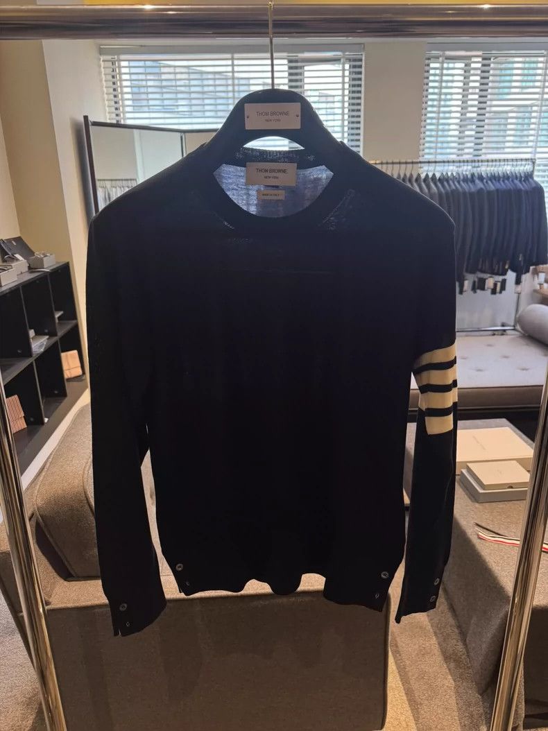 Thom Browne Thom browne Classic four-bar pullover sweater 2503-Nextarro Size US M / EU 48-50 / 2 - 1 Thumbnail