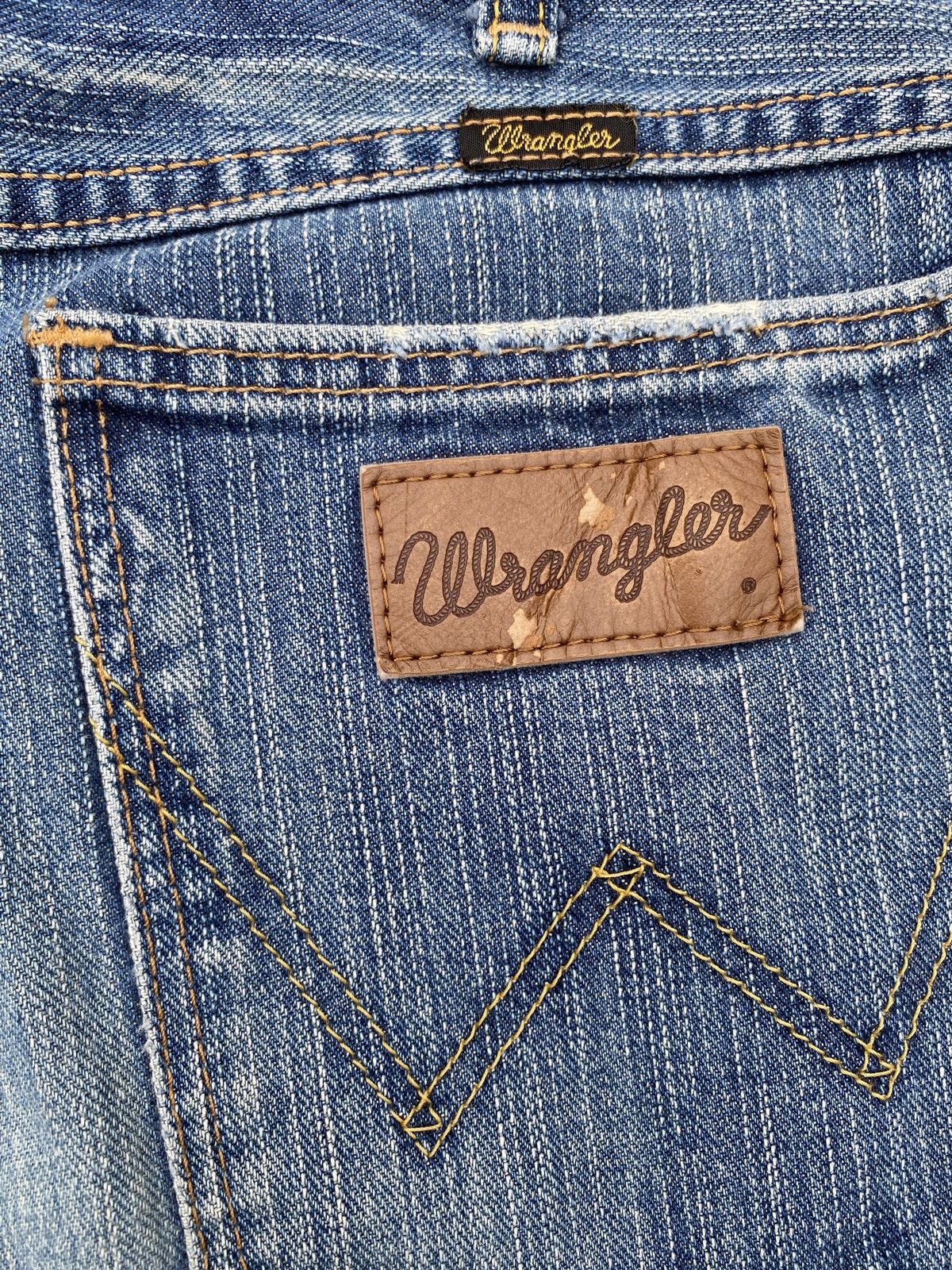 If Six Was Nine × Tornado Mart × Wrangler 2000s - Wrangler Blue Washed Flare Jeans Size US 31 - 15 Thumbnail