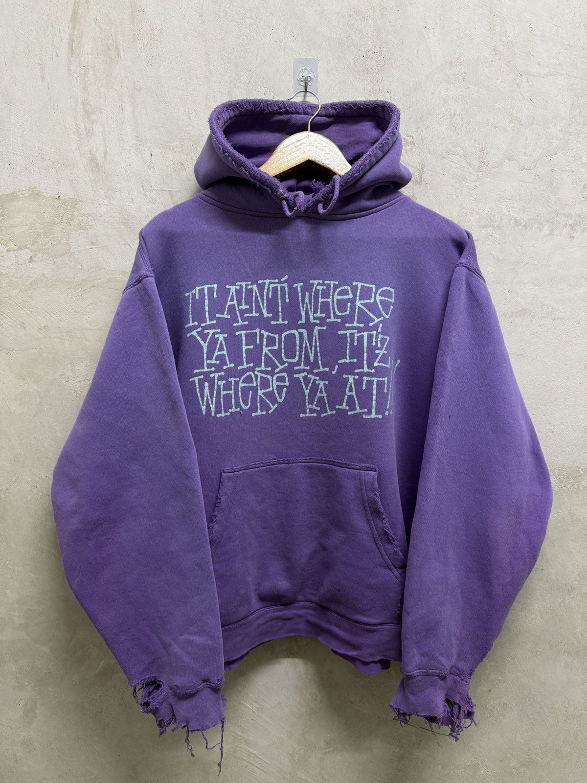 Stussy Distressed 2000s Stussy Wording Hoodie Size US L / EU 52-54 / 3 - 1 Thumbnail