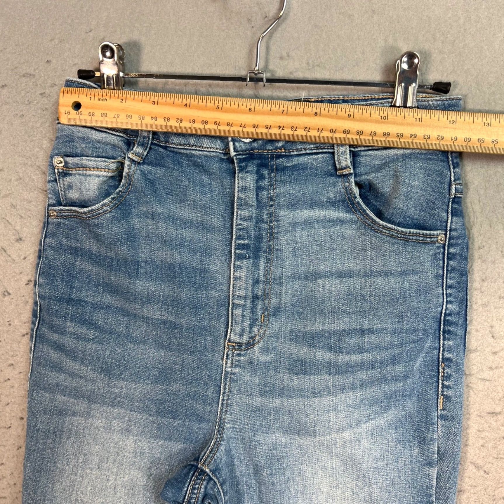 Garage VINTAGE Garage Jeans Flared High Waisted Womens Size 3 Light Blue Denim 30 In Inseam Blue Cotton Blend Size 26" / US 2 / IT 38 - 5 Thumbnail