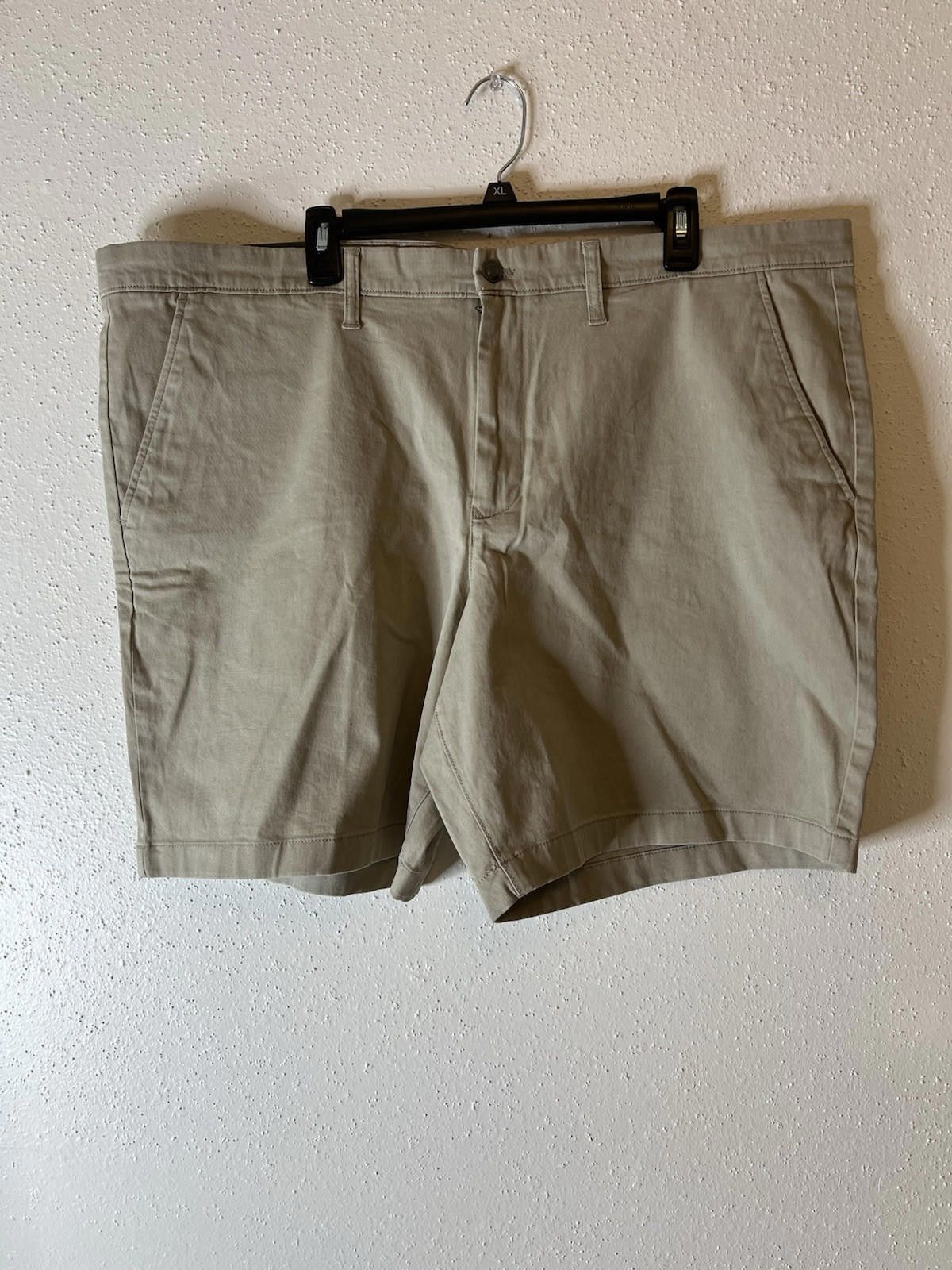 Designer Members Men's Everyday Stretch Flat Front Short Size 54 Size US 44 / EU 60 - 1 Thumbnail