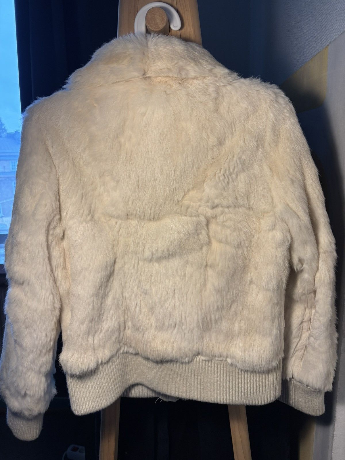 Versace Jeans Couture White rabbit fur vintage Versace Jeans Couture jacket Size XS / US 0-2 / IT 36-38 - 8 Thumbnail