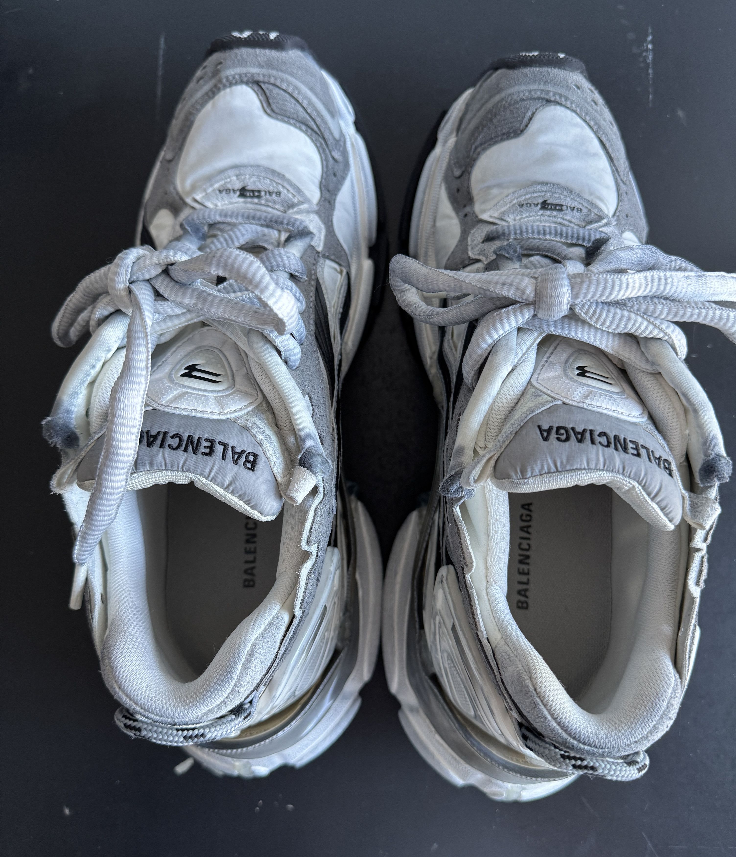 Balenciaga Balenciaga Men's Runner Sneaker in Grey/White/Black Size US 7 / EU 40 - 4 Thumbnail