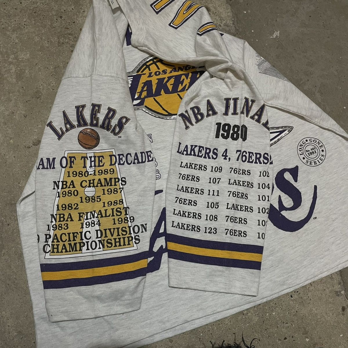 Vintage Vintage l.a. lakers nba world championship 90s t-shirt Size US XL / EU 56 / 4 - 12 Thumbnail