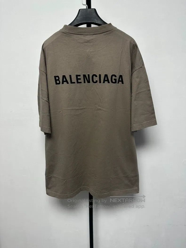 Balenciaga Balenciaga Letter Print Loose Round Neck T-Shirt Size US M / EU 48-50 / 2 - 2 Thumbnail