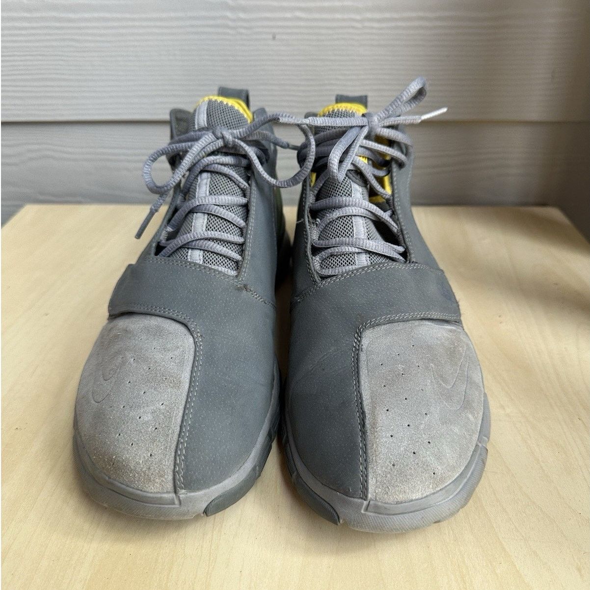 Nike × Vintage Size 12 Rare 2005 Nike Huarache Trainer Mens 313373-002 Size US 12 / EU 45 - 4 Thumbnail