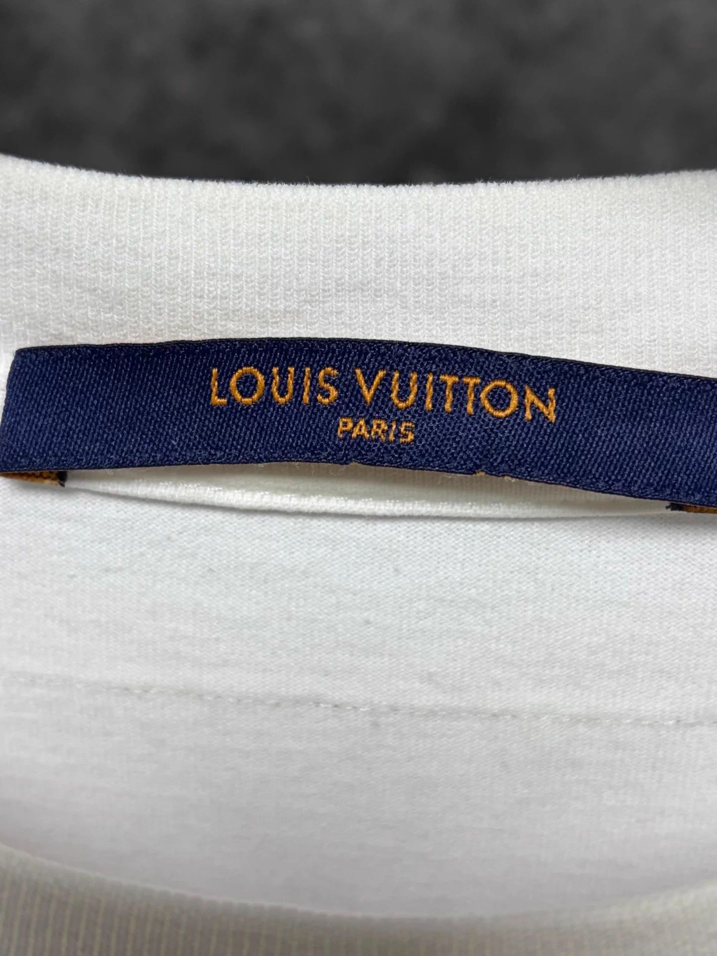 Louis Vuitton LV flame graffiti white short sleeve tee L Size US L / EU 52-54 / 3 - 3 Thumbnail