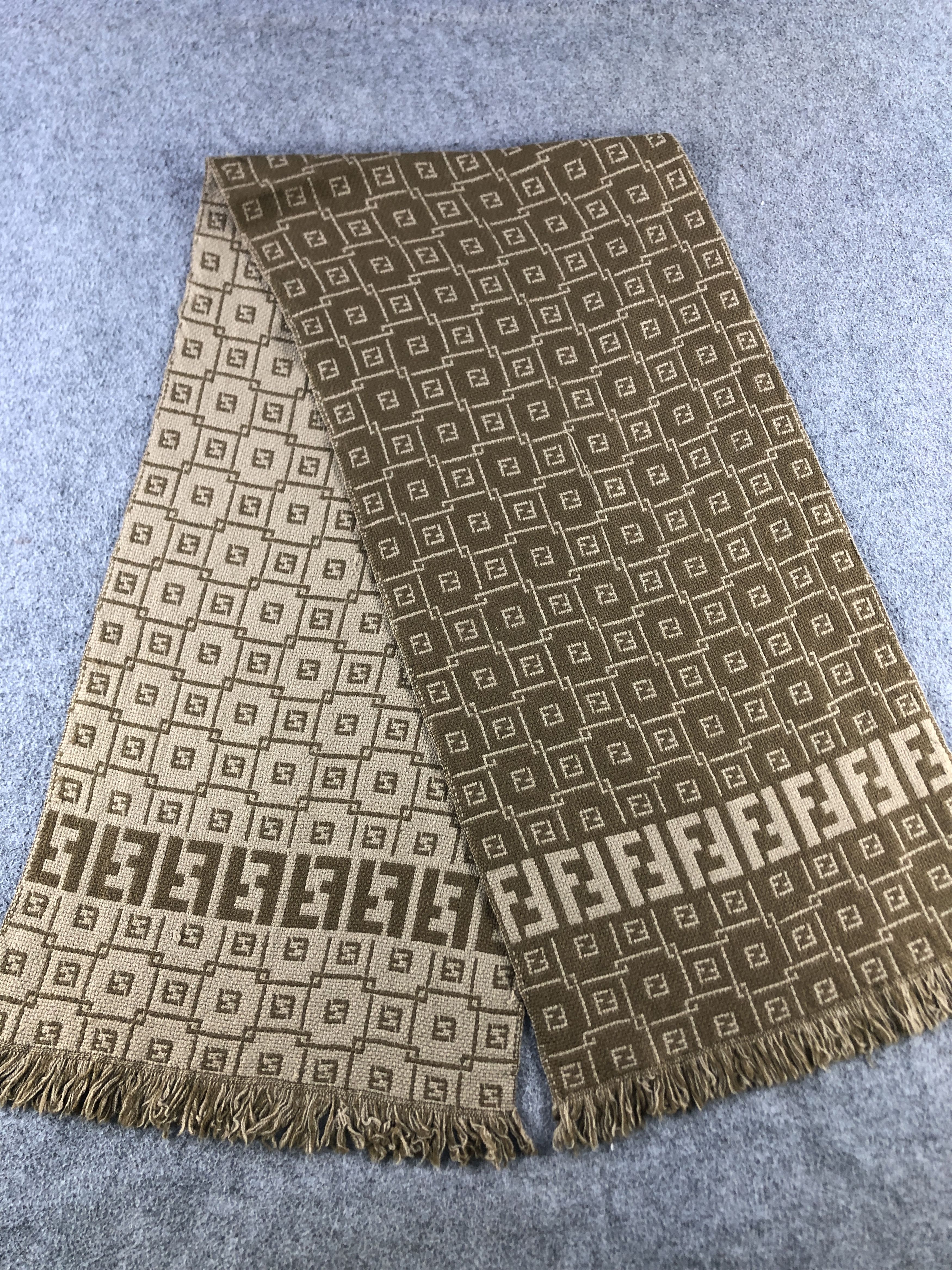 Fendi Fendi Scarf / Muffler / Neckwear P752 Size ONE SIZE - 3 Thumbnail