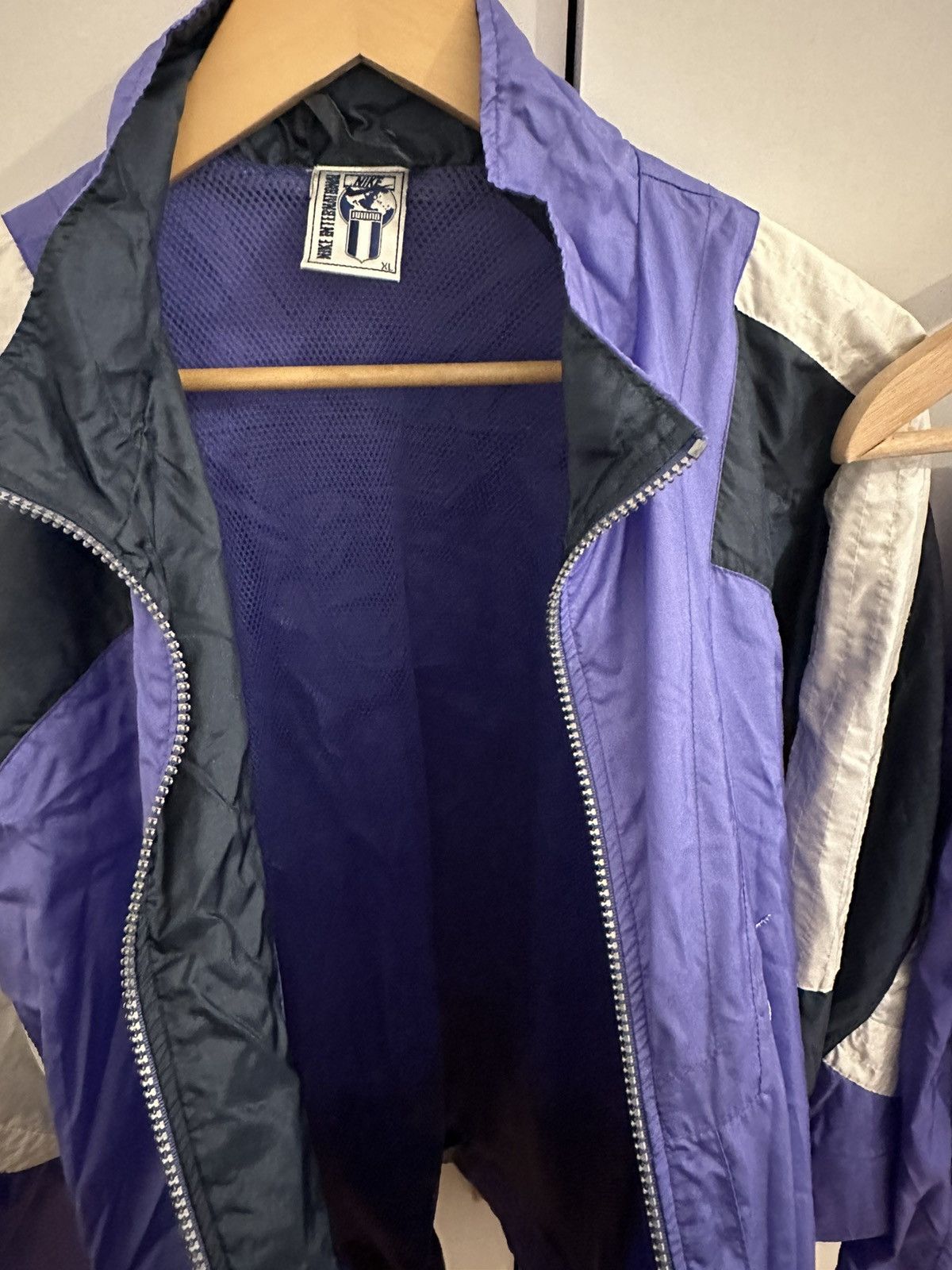 Nike Nike Air Tracksuit Size XXL Vintage Retro Nike Suit Size US XXL / EU 58 / 5 - 7 Thumbnail