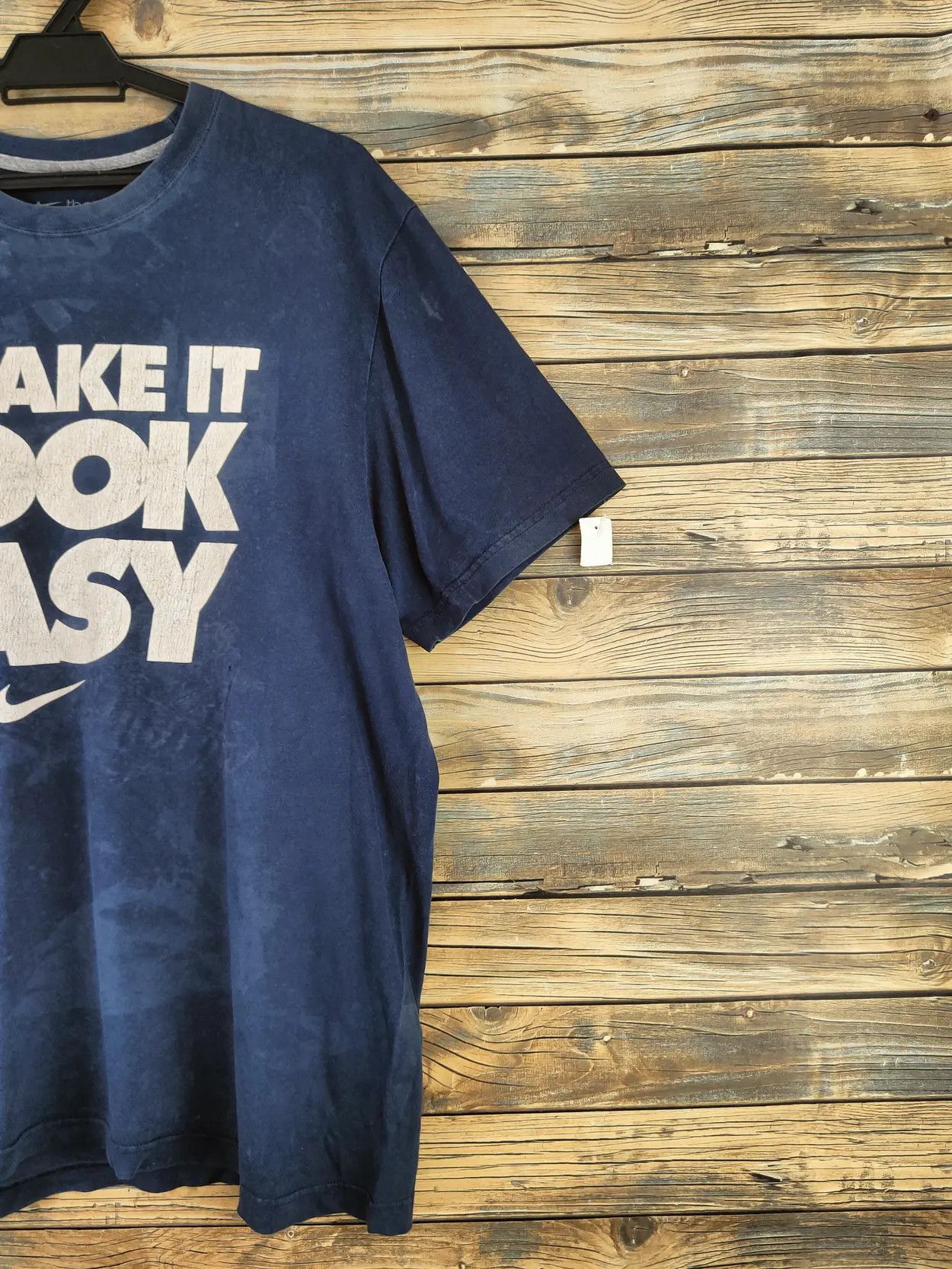 Nike D Nike i make it look easy tshirt #46-858 Size US XL / EU 56 / 4 - 5 Thumbnail