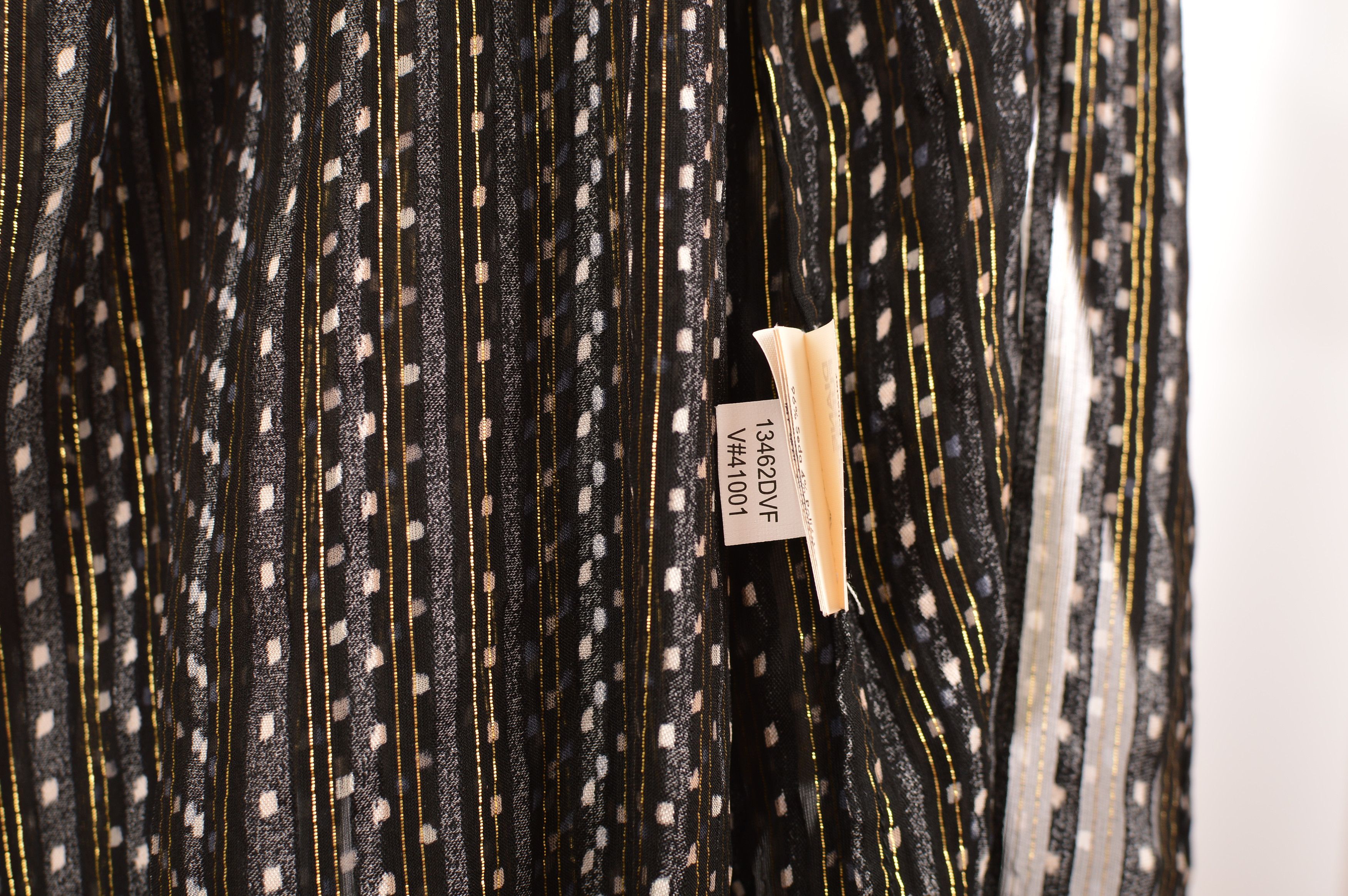 Diane von Furstenberg Diane Von Furstenberg Lanie Tie Neck Silk Blouse Shirt Size M / US 6-8 / IT 42-44 - 9 Thumbnail
