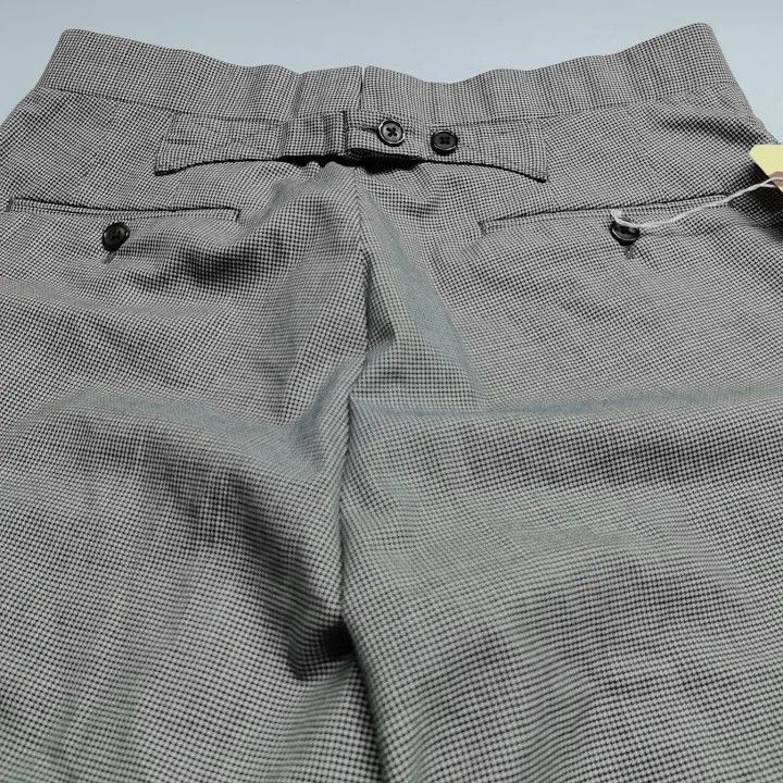 Thom Browne Thom Browne Black and White Checkered Shorts -2507 Size US 26 / EU 42 - 5 Thumbnail
